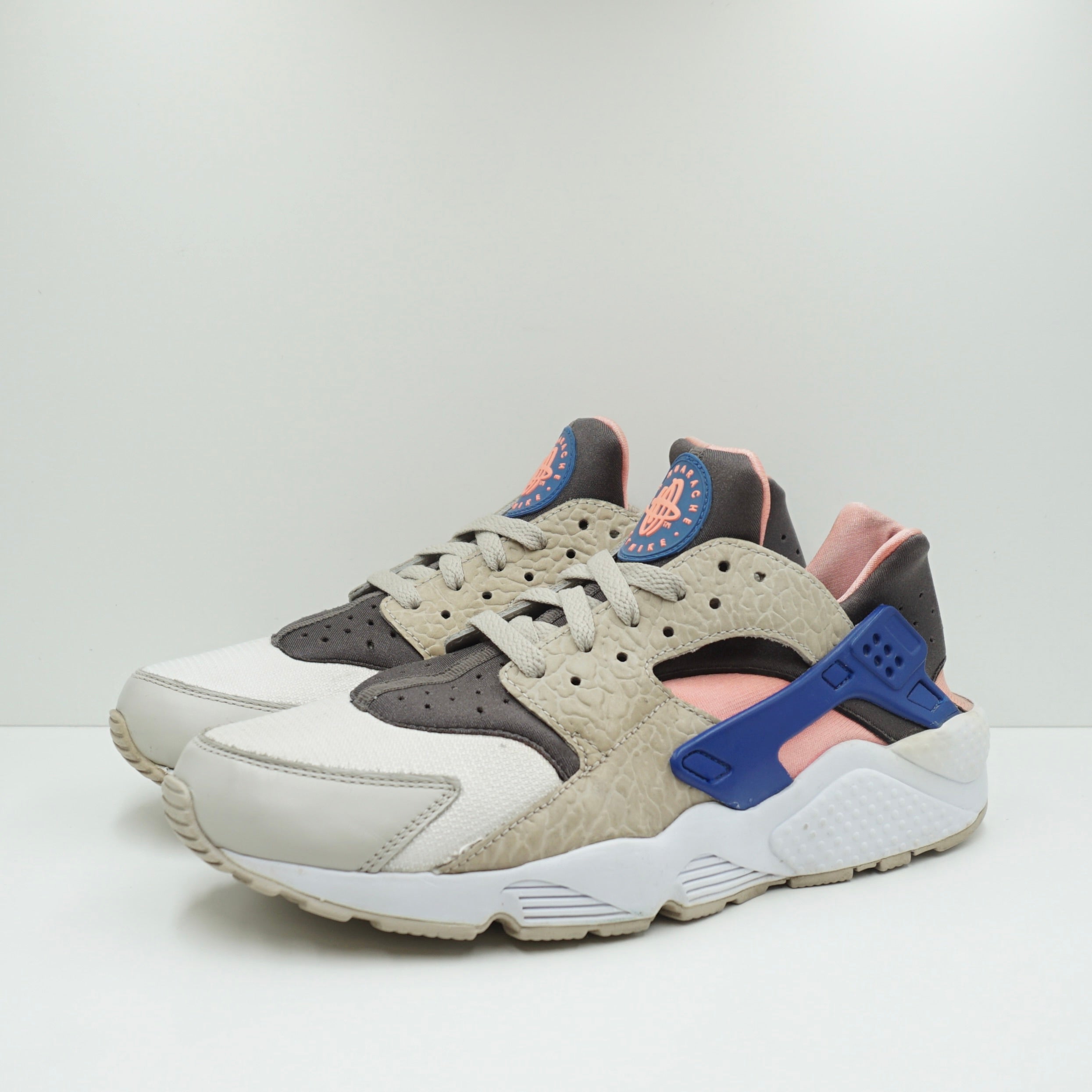 Nike Air Huarache Size? Grey Pink