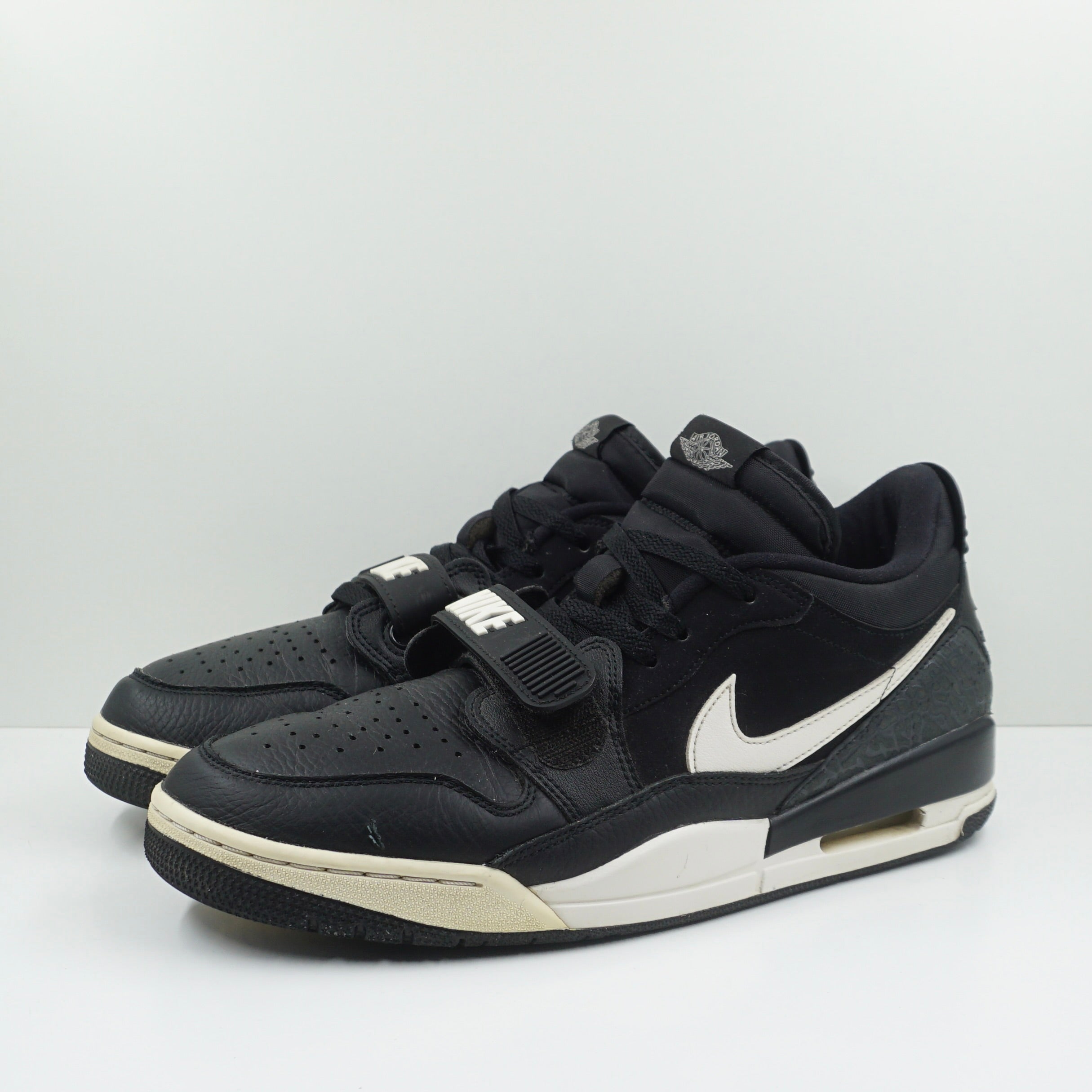 Jordan Legacy 312 Low Black Phantom