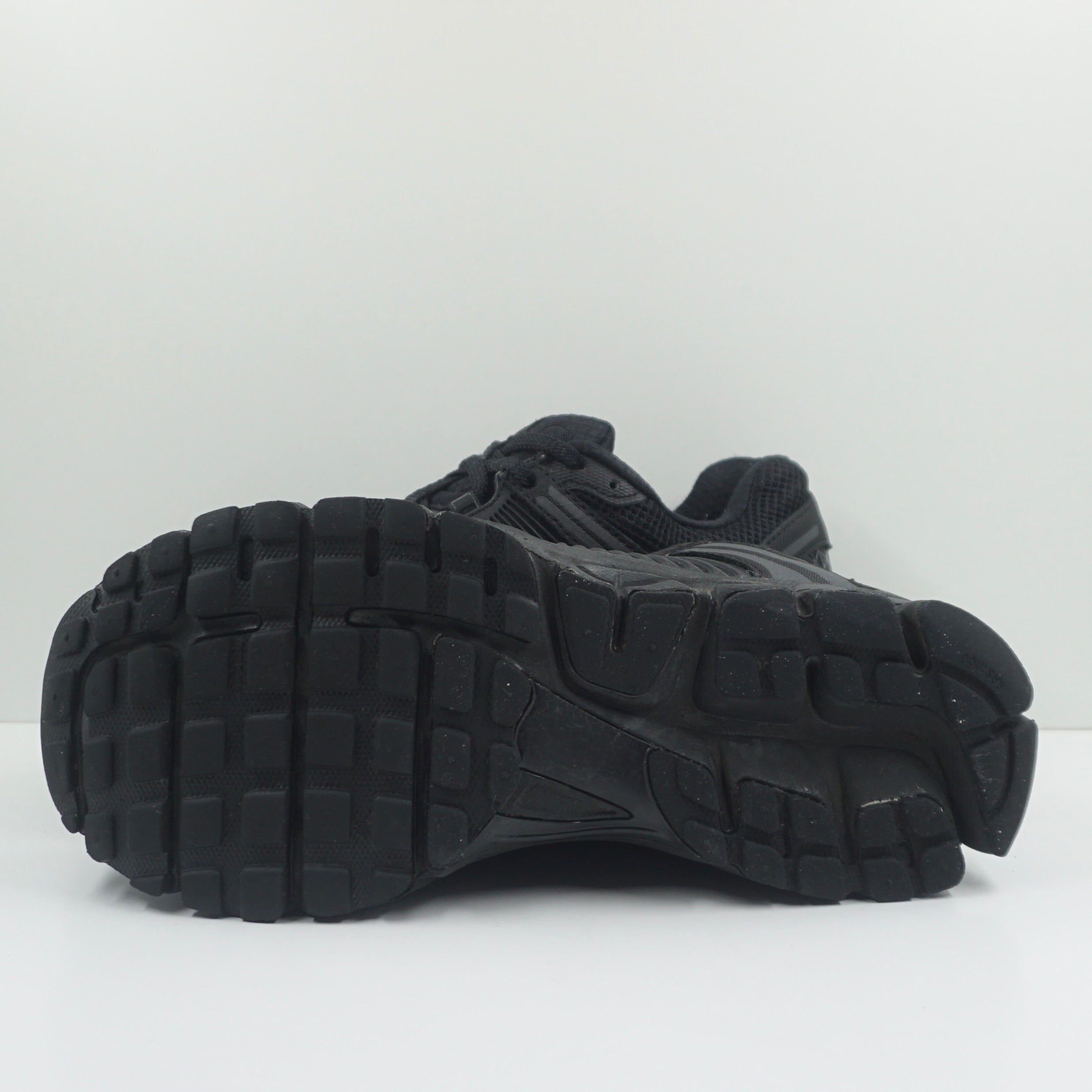 Nike Zoom Vomero 5 Triple Black