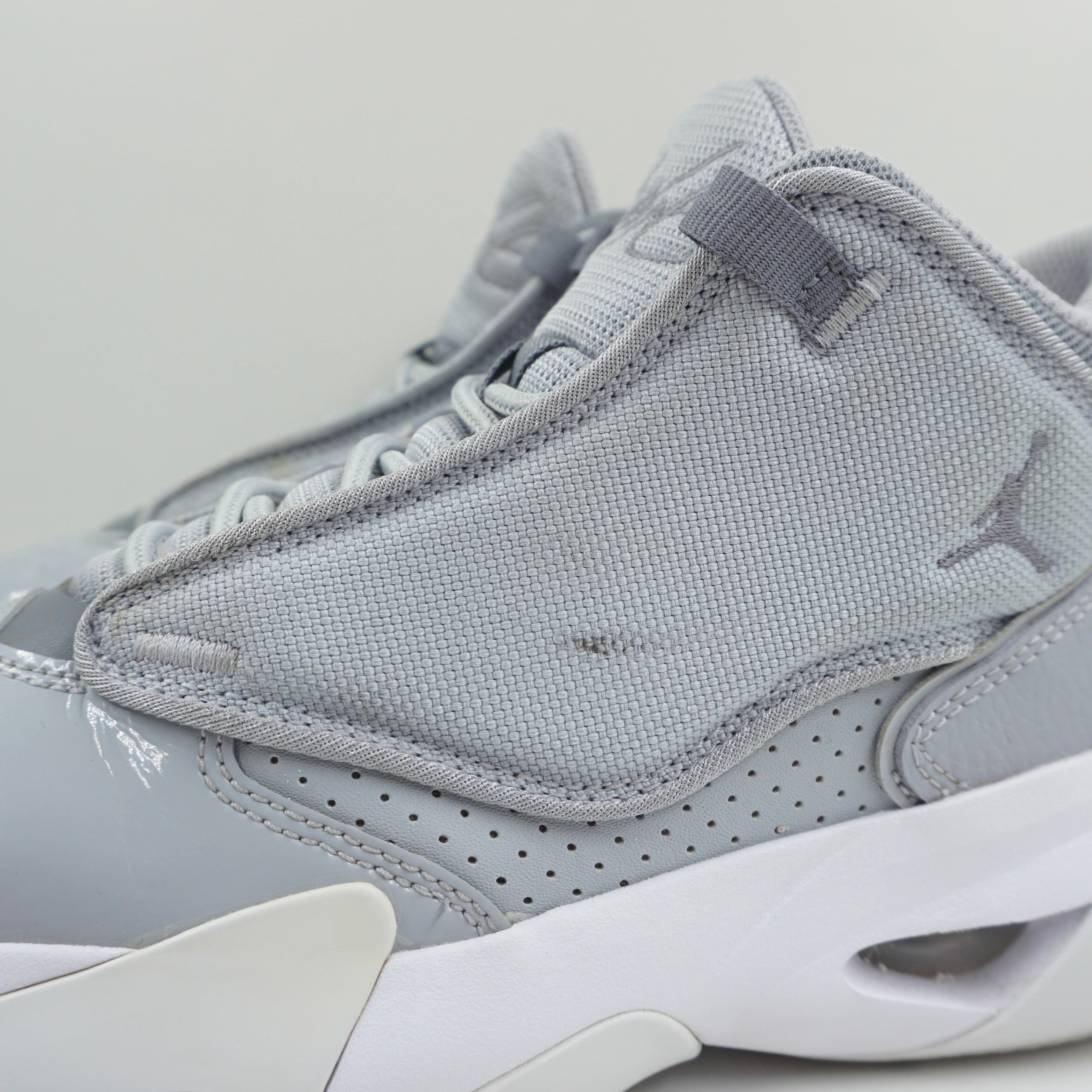 Jordan Max Aura 4 Cool Grey White Black Wolf Grey (GS)