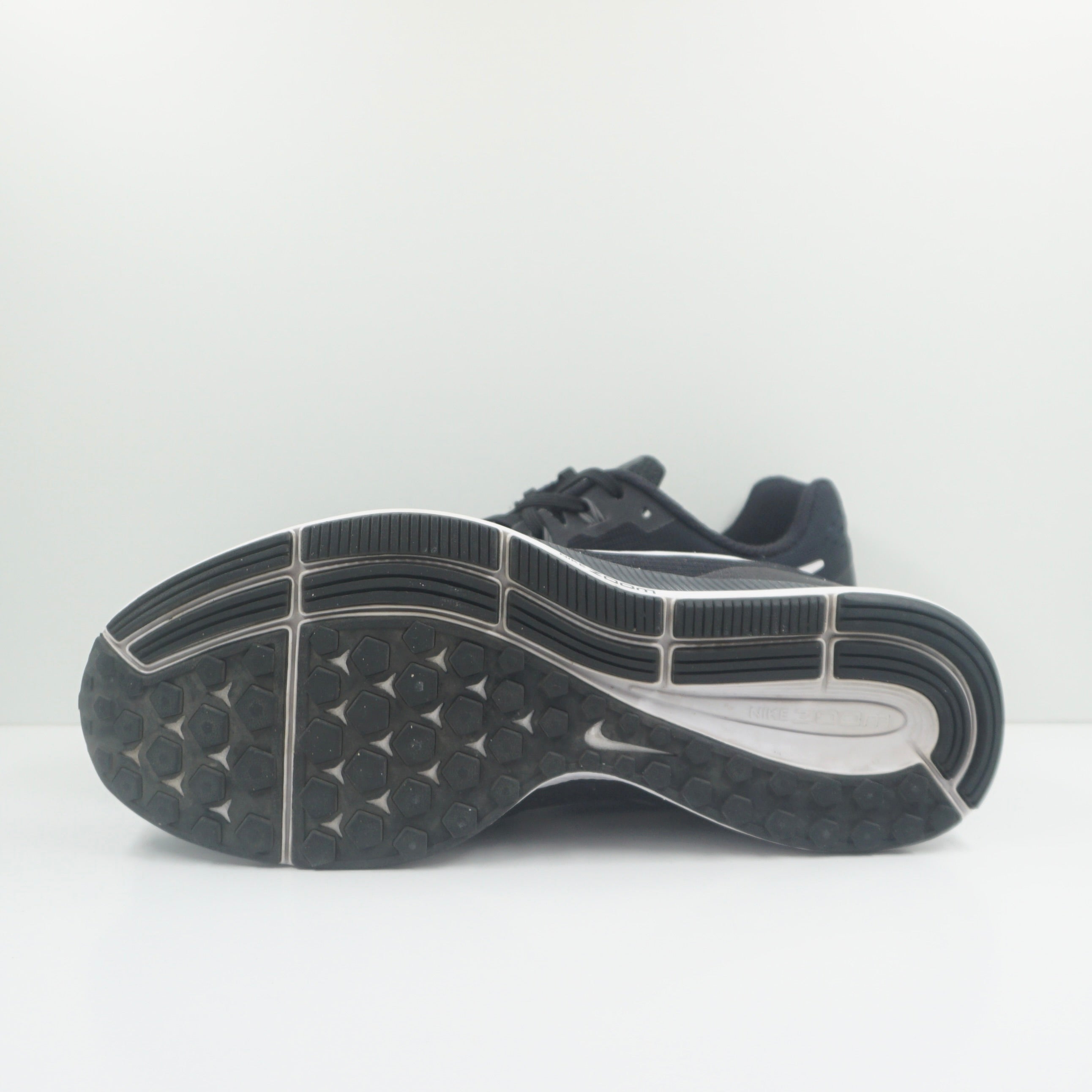 Nike Air Zoom Pegasus 34 Black White Dark Grey