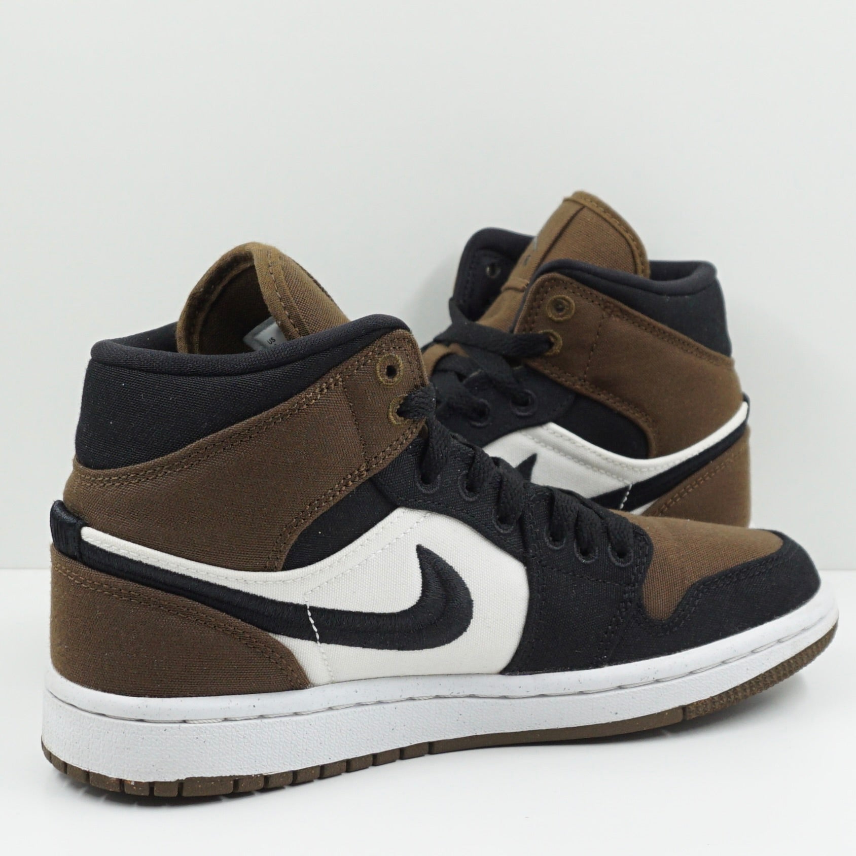 Jordan 1 Mid Olive Toe (W)