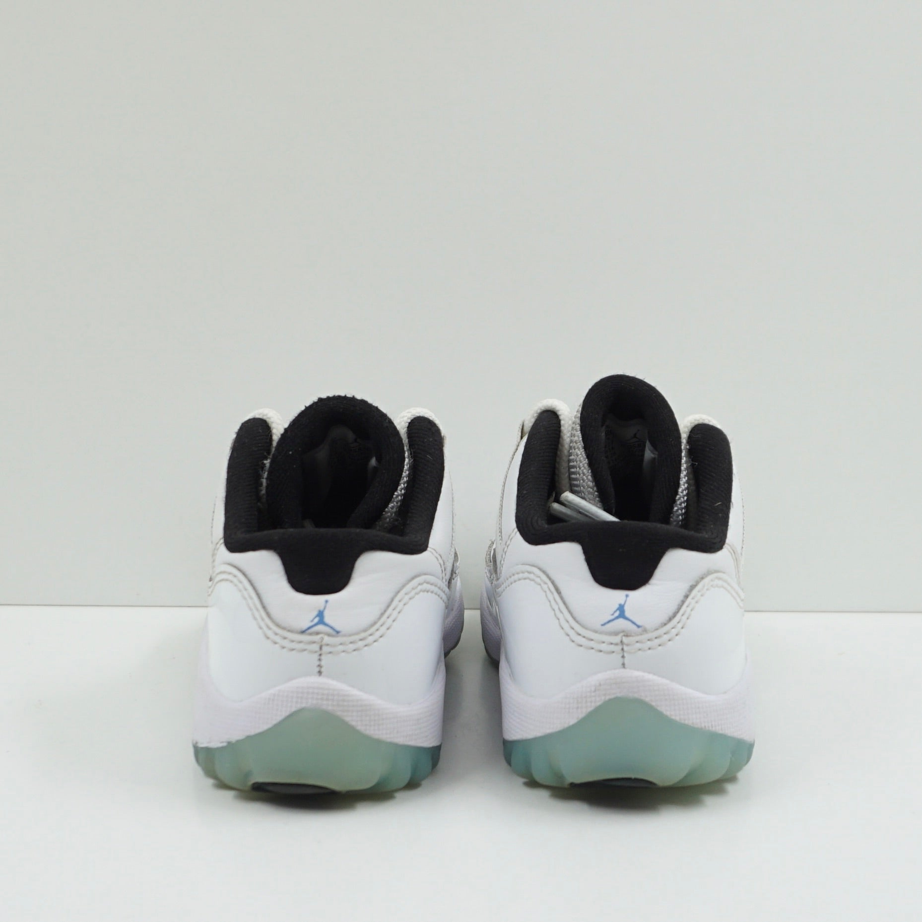 Jordan 11 Retro Low Legend Blue (TD)