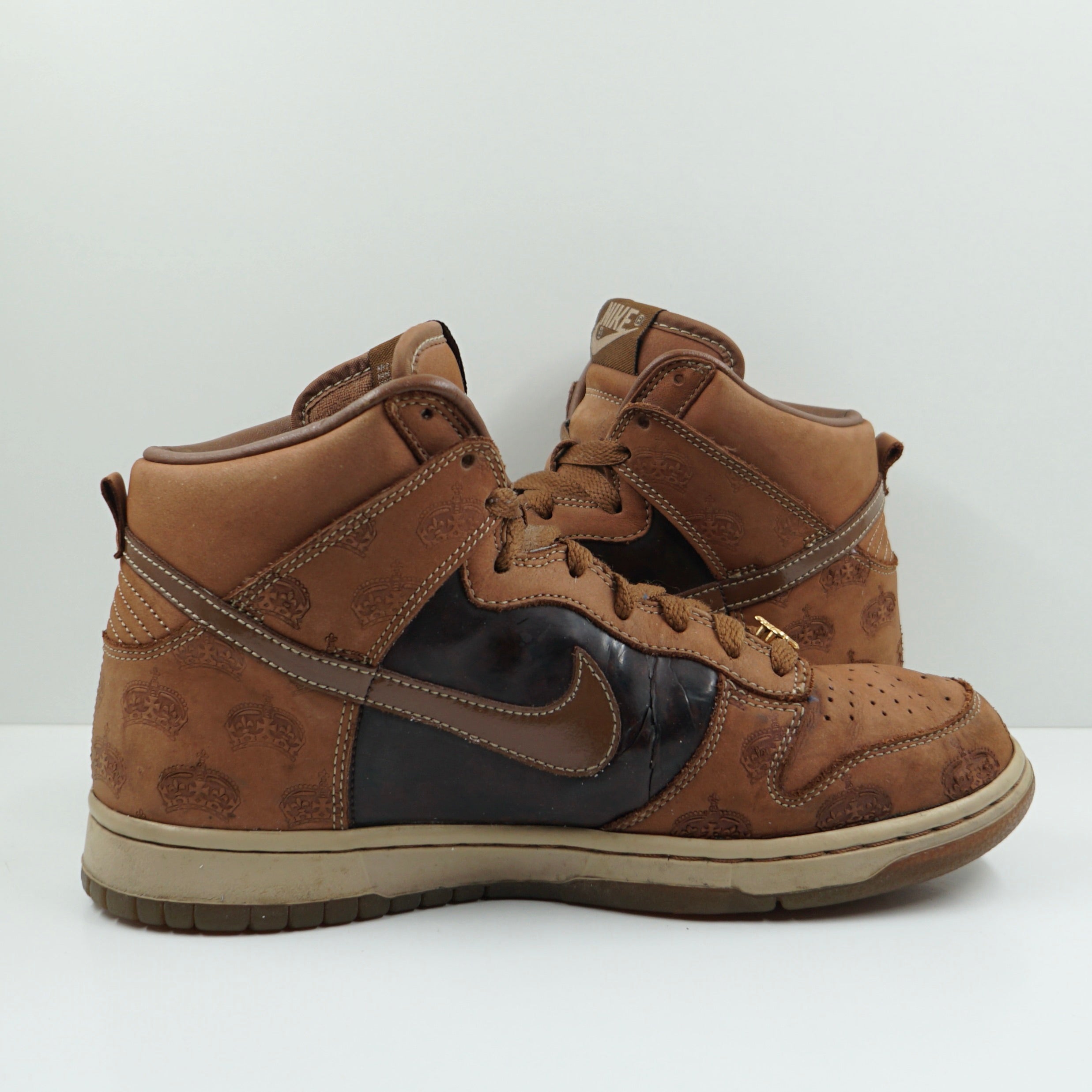 Nike Dunk High Mighty Crown Bison
