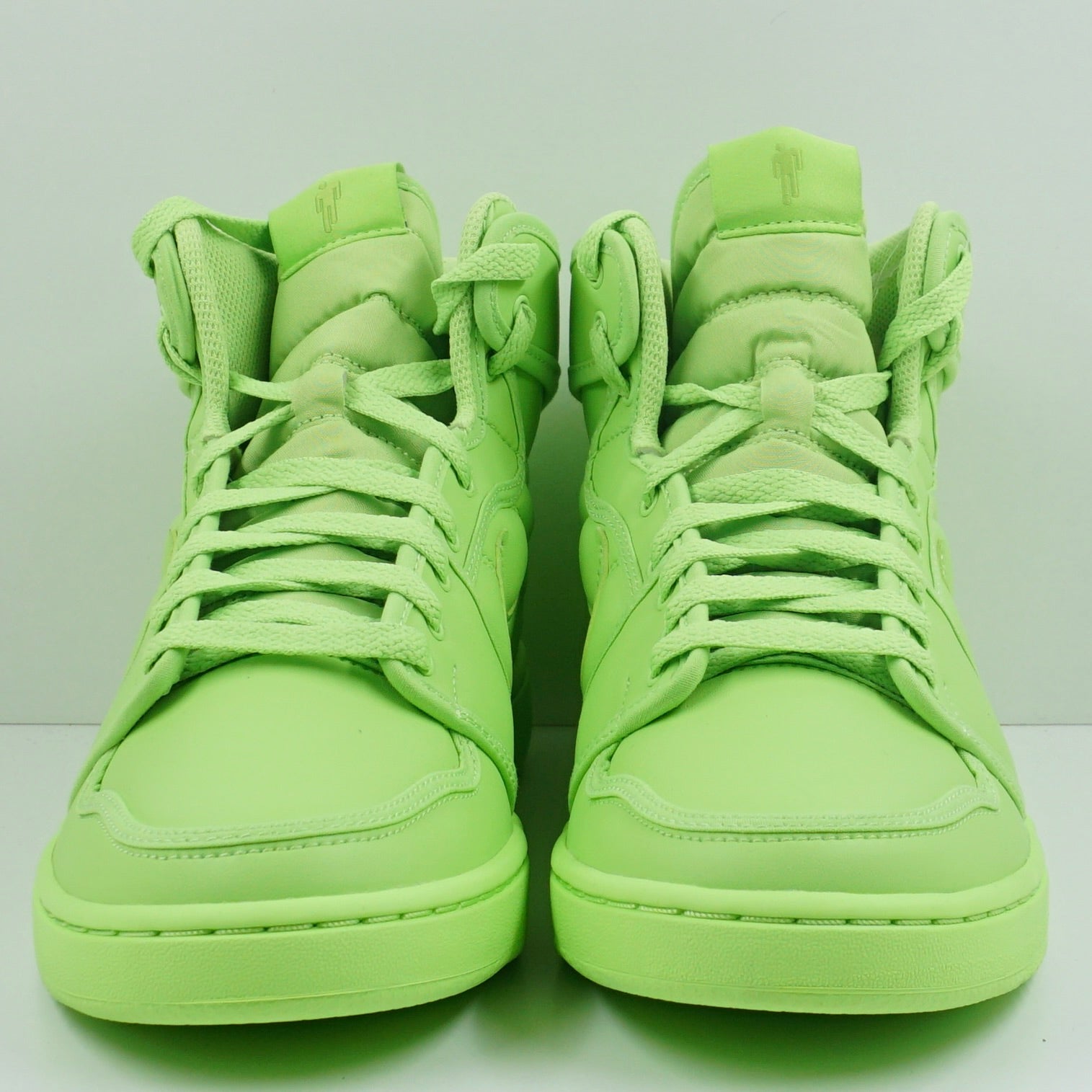 Jordan 1 Retro AJKO Billie Eilish Ghost Green (W)