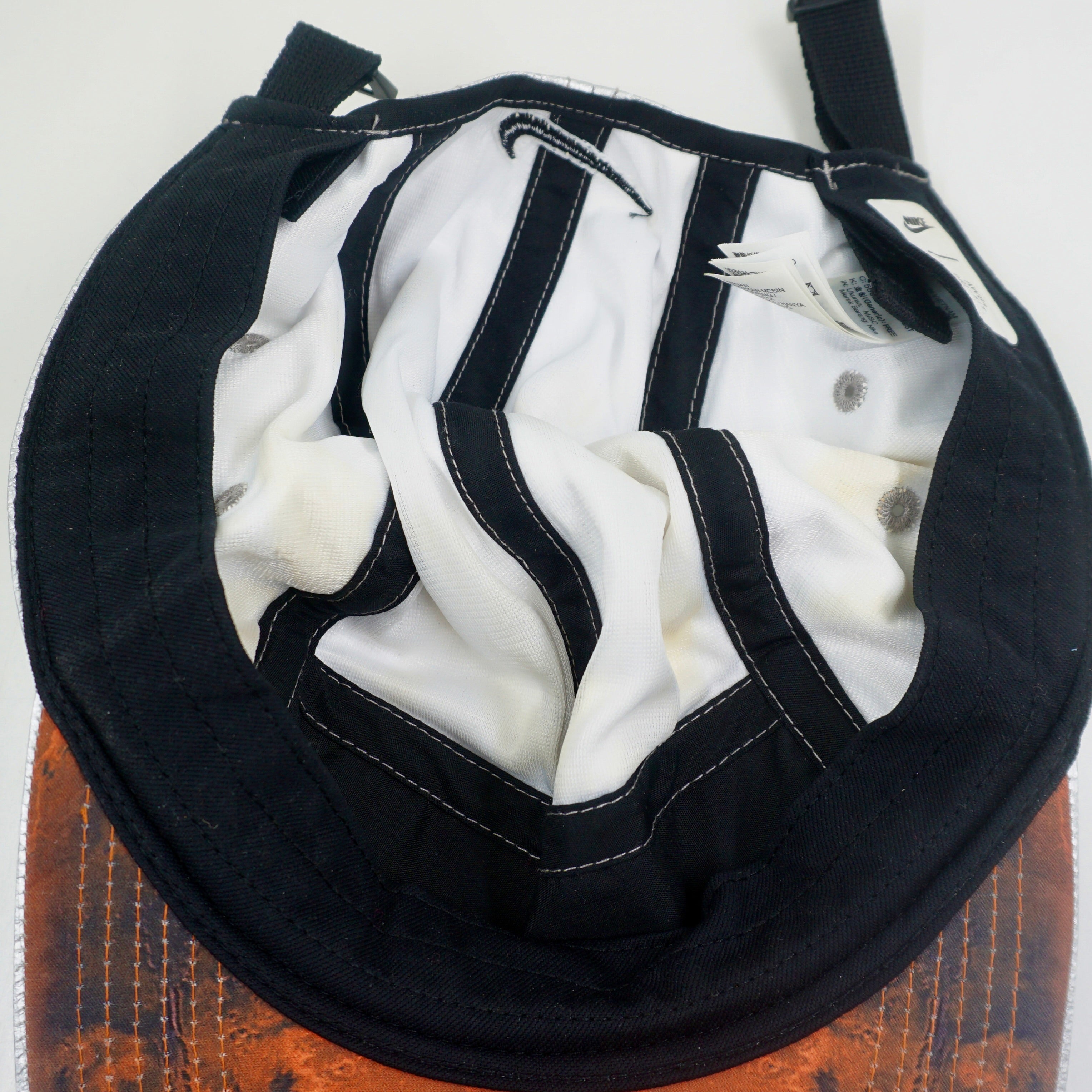 Nike NRG Mars Landing AW84 Cap