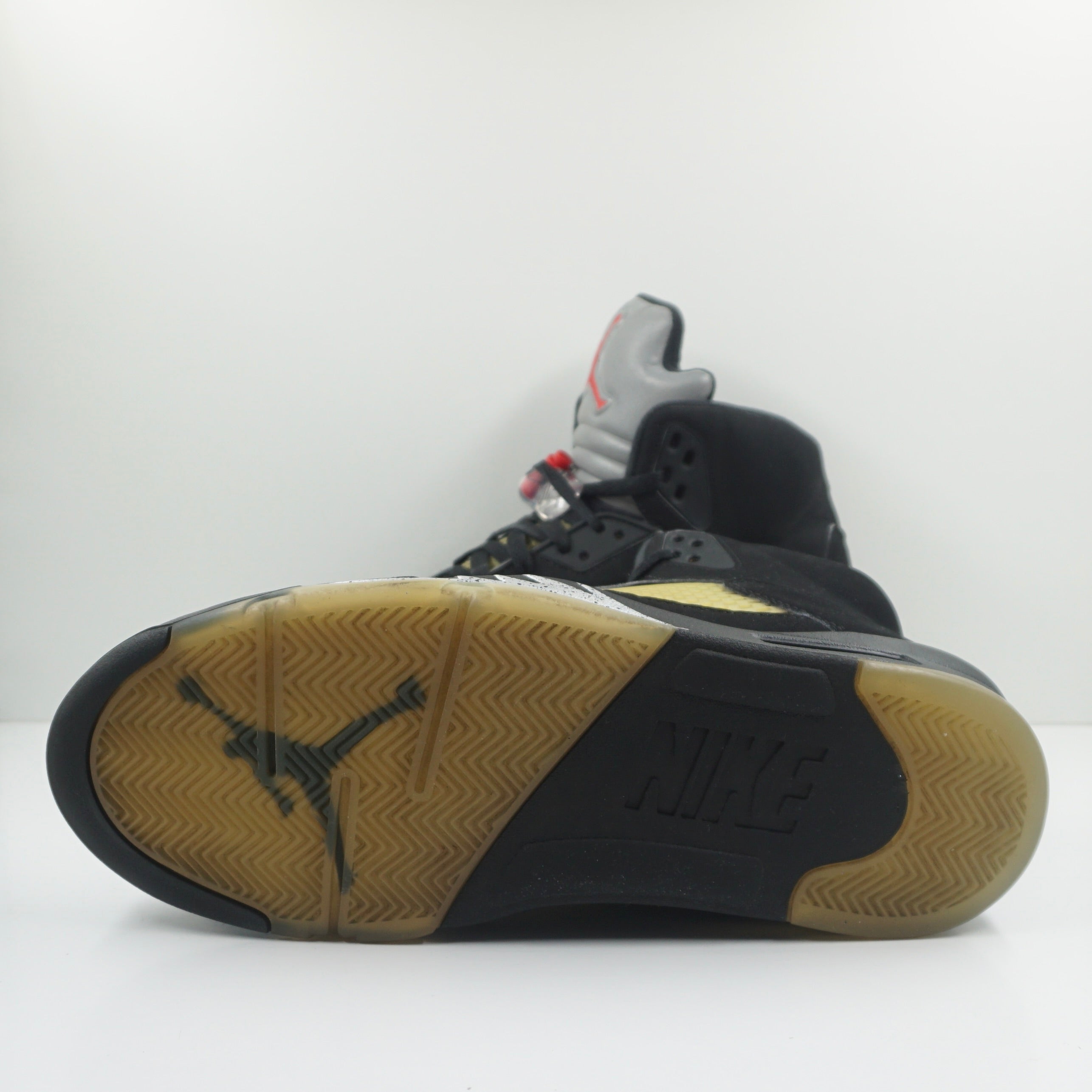 Jordan 5 Retro Black Metallic (2016)