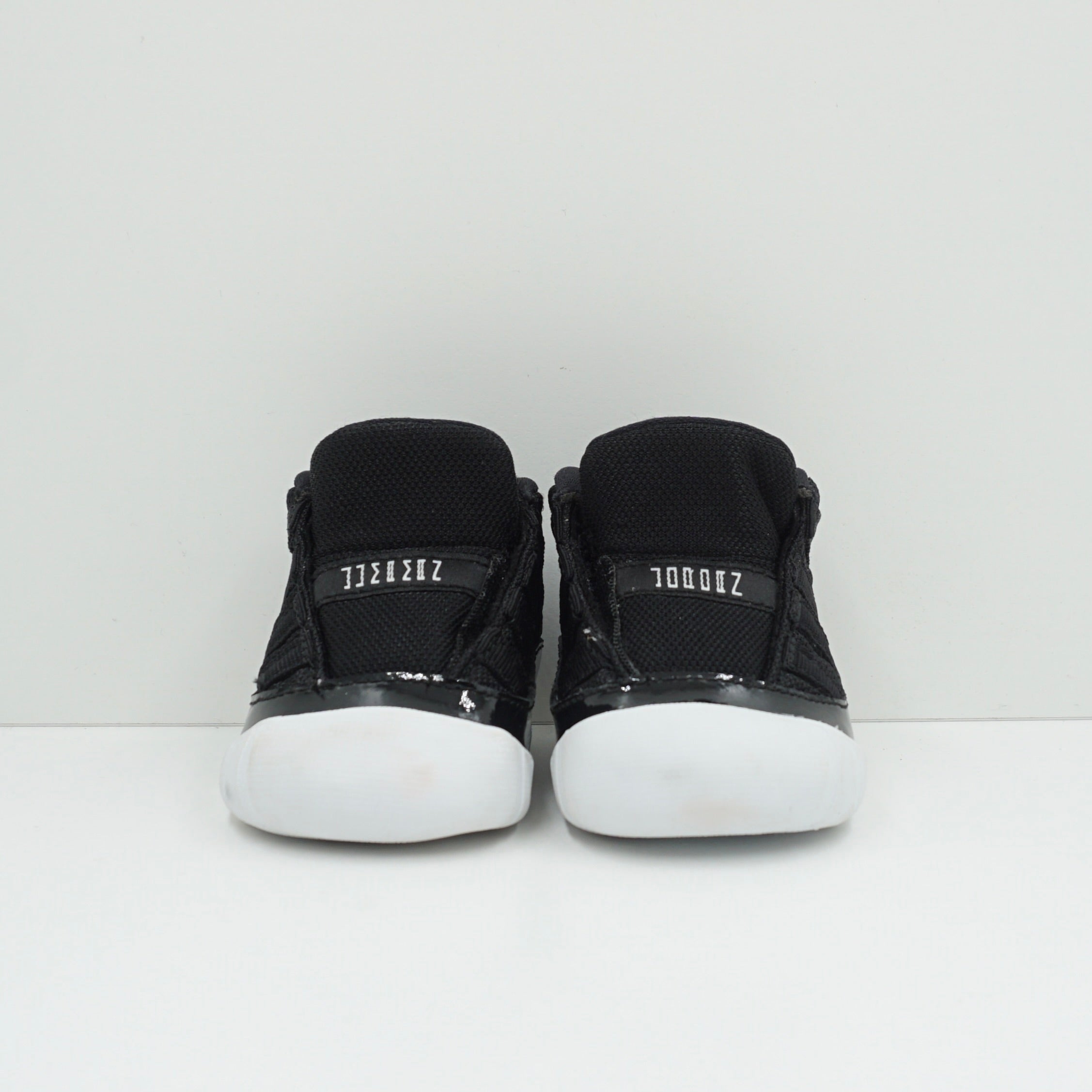 Jordan 11 Crib Bootie 72-10 (I)