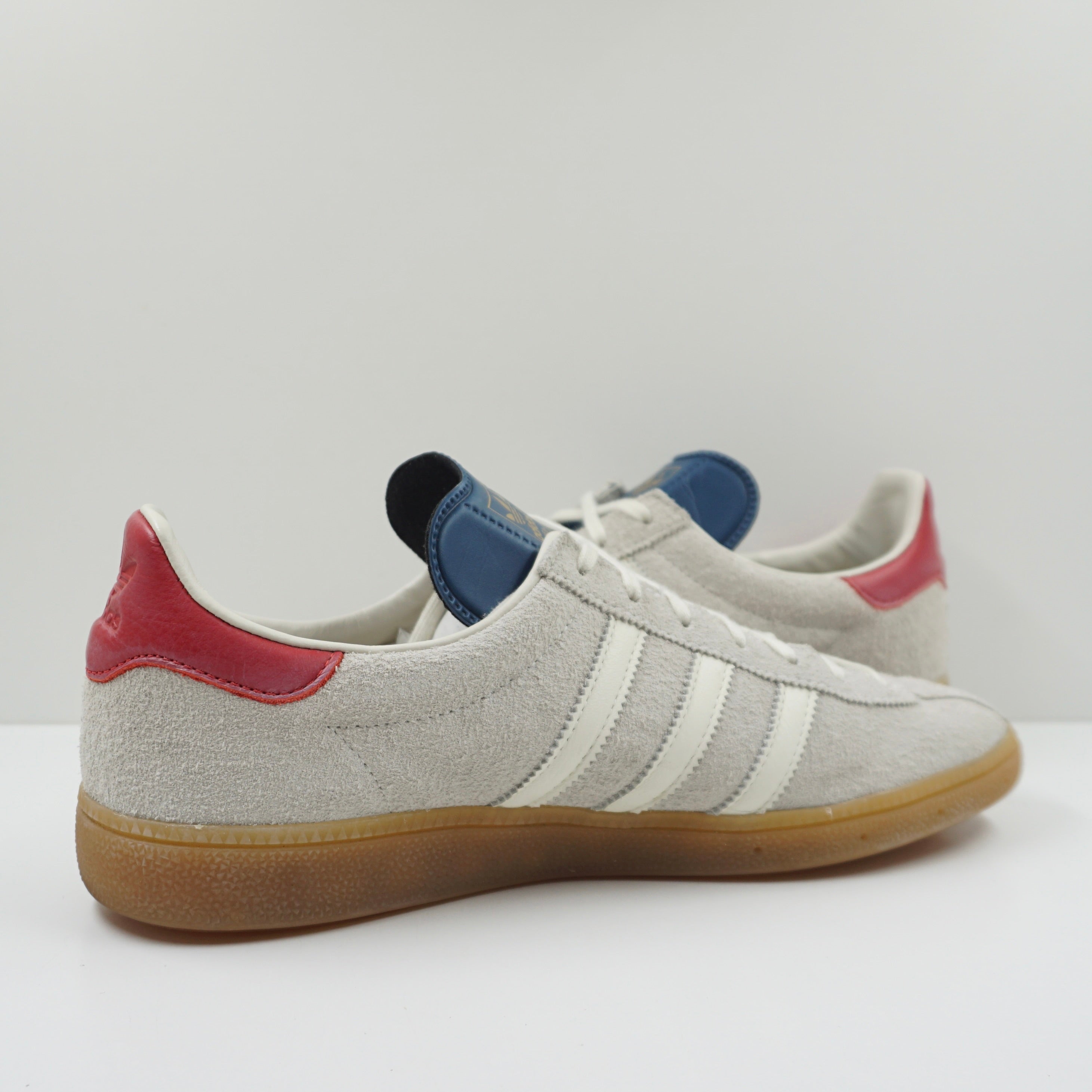 Adidas GT Paris SNS