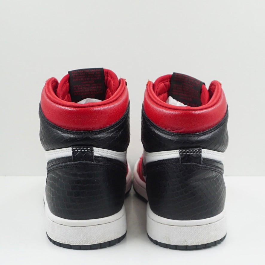 Jordan 1 Retro High Satin Snake Chicago (W)