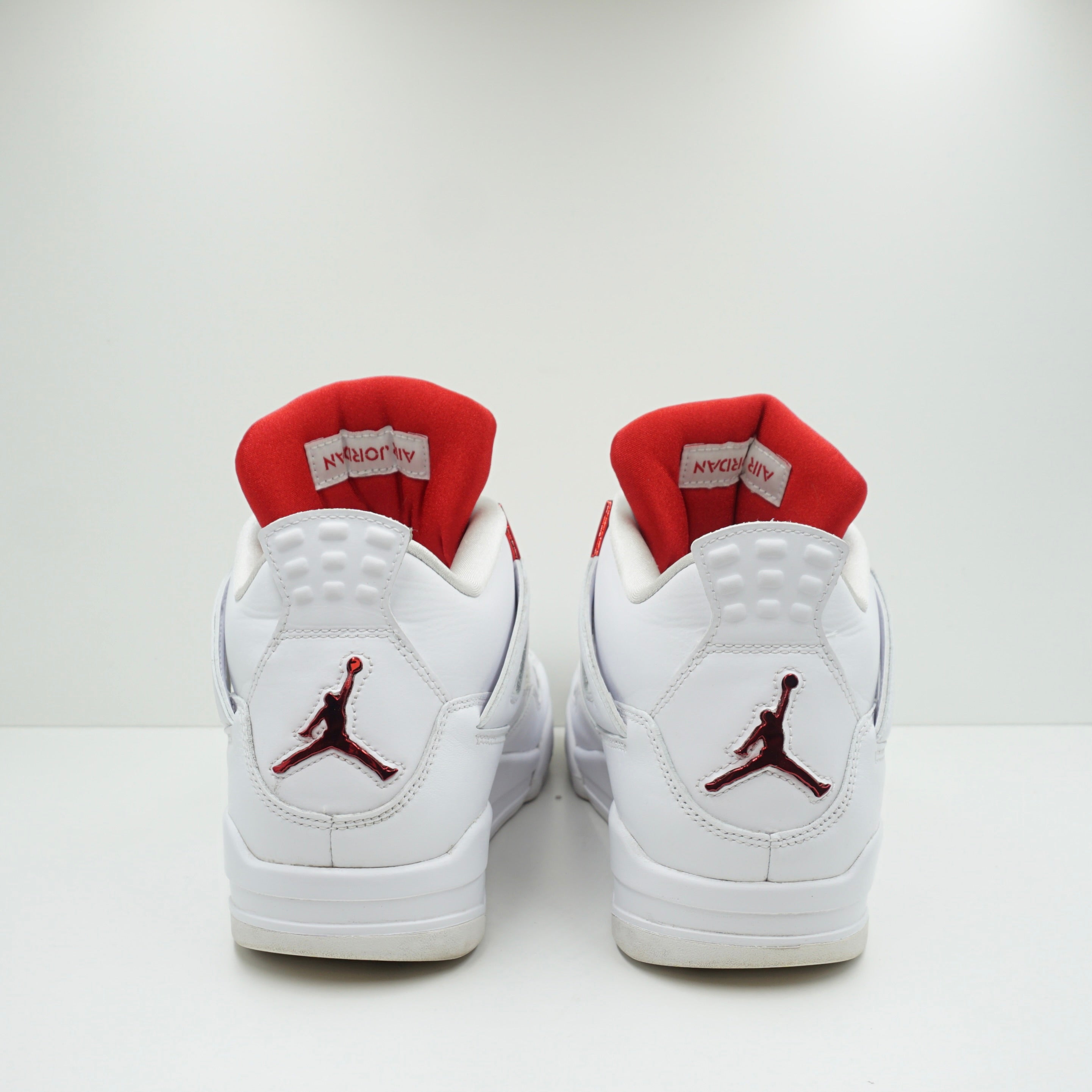 Jordan 4 Retro Metallic Red
