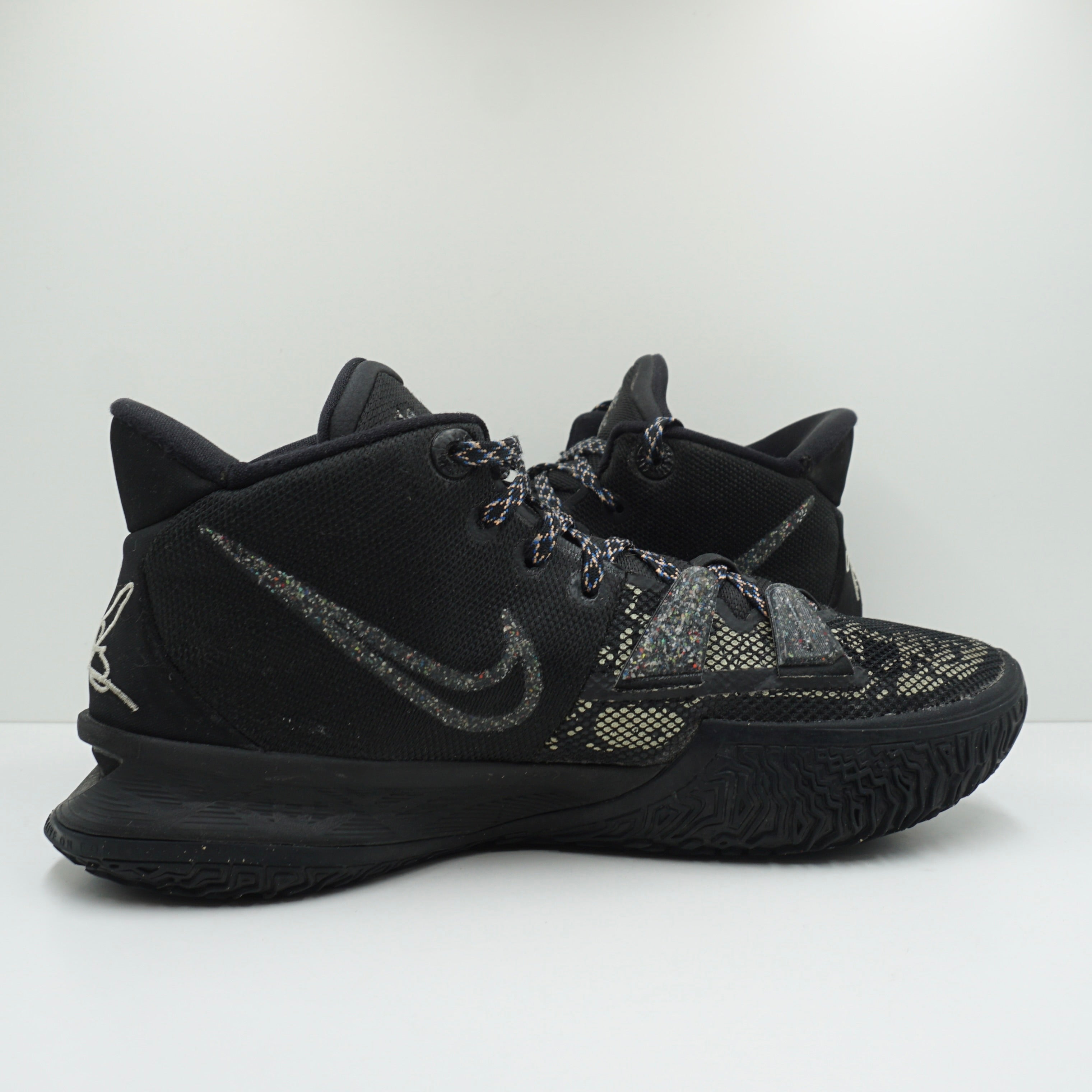 Nike Kyrie 7 Black Blue
