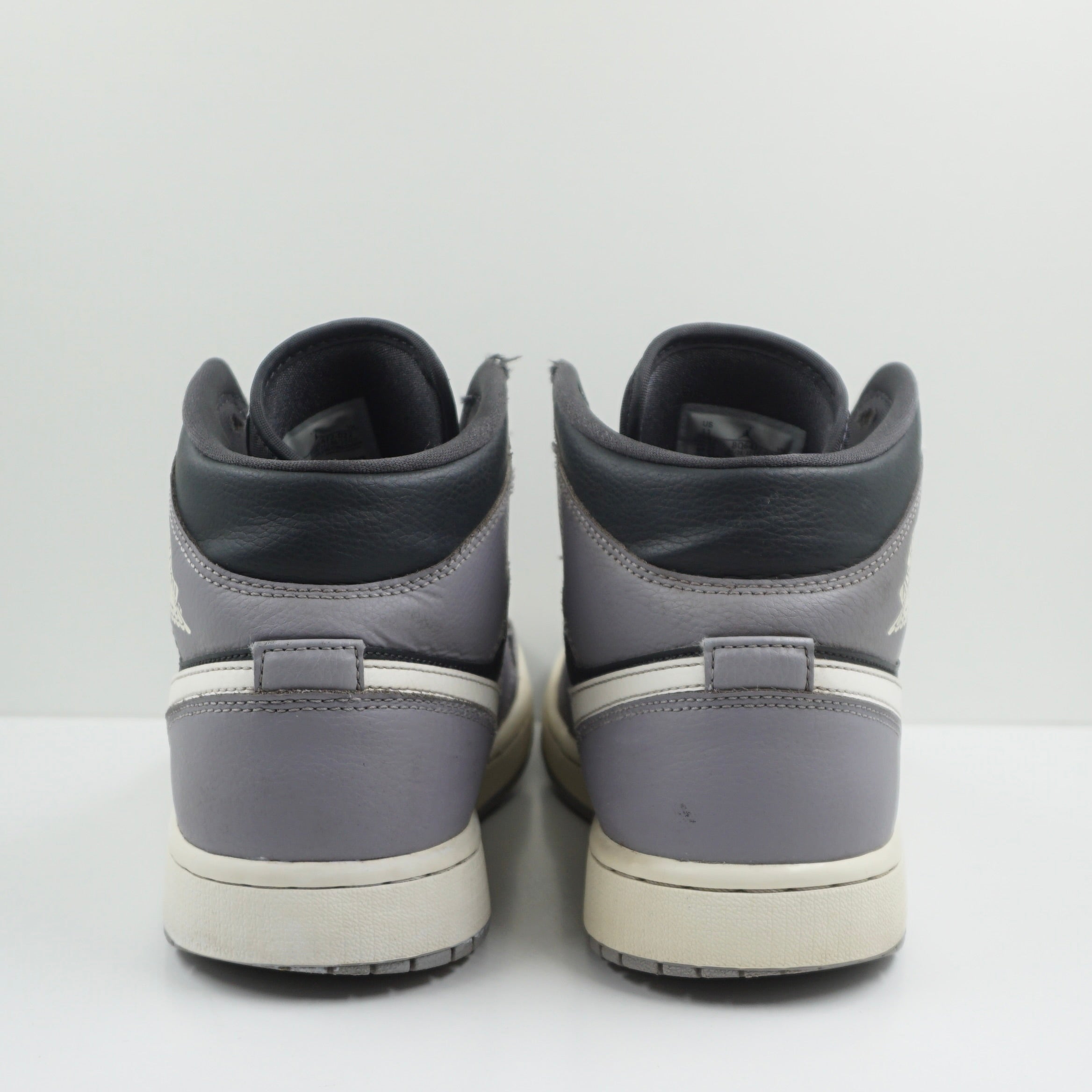 Jordan 1 Mid Cement Grey (W)