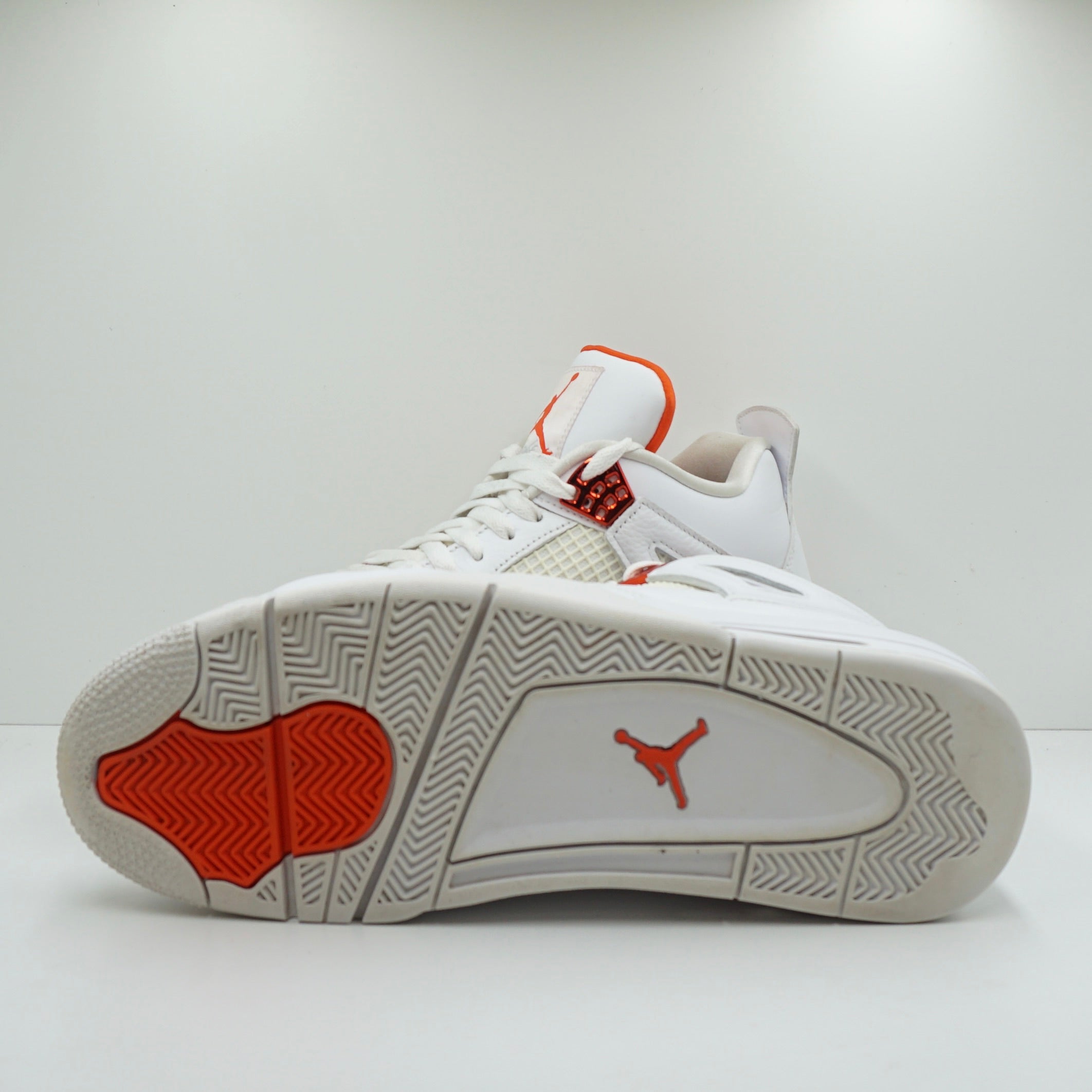 Jordan 4 Retro Metallic Orange