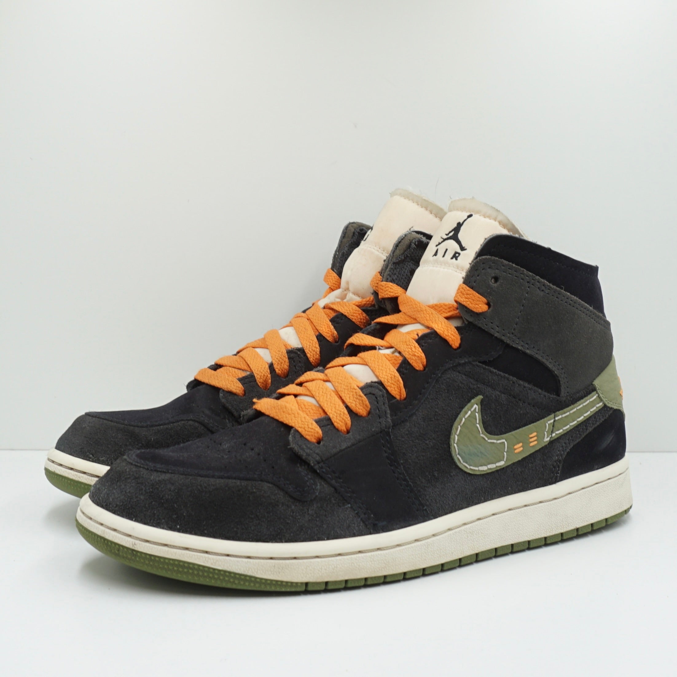Jordan 1 Mid SE Craft Anthracite Light Olive