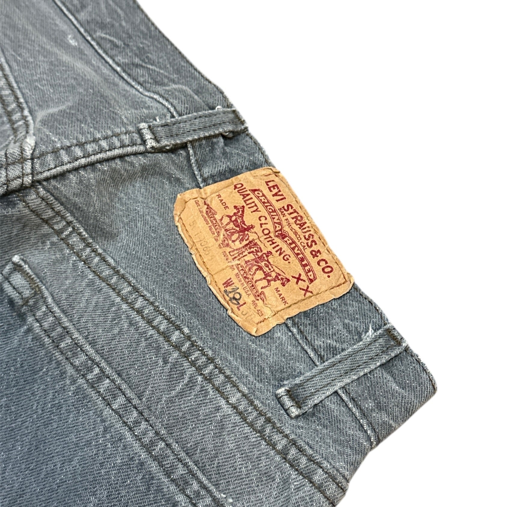 Vintage Levis 501-0658 Light Grey Jeans (W28/L30)