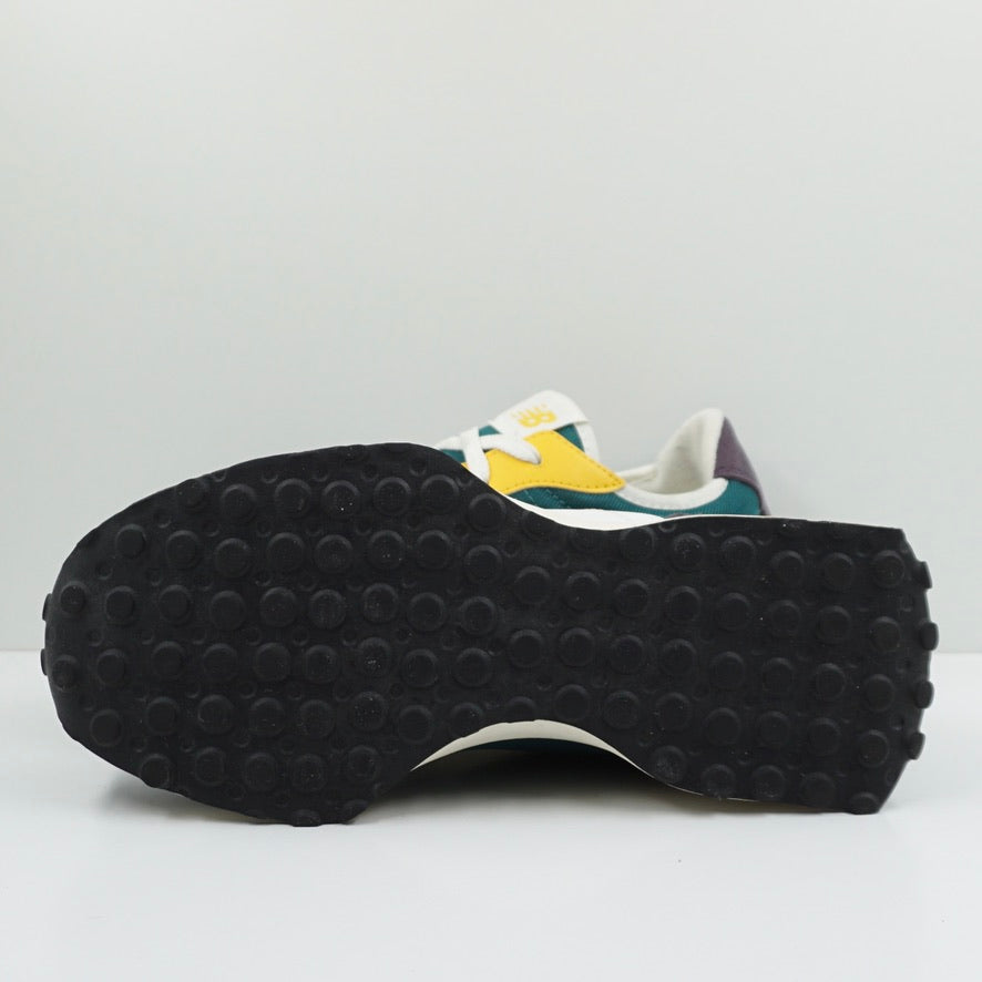 New Balance 327 Green