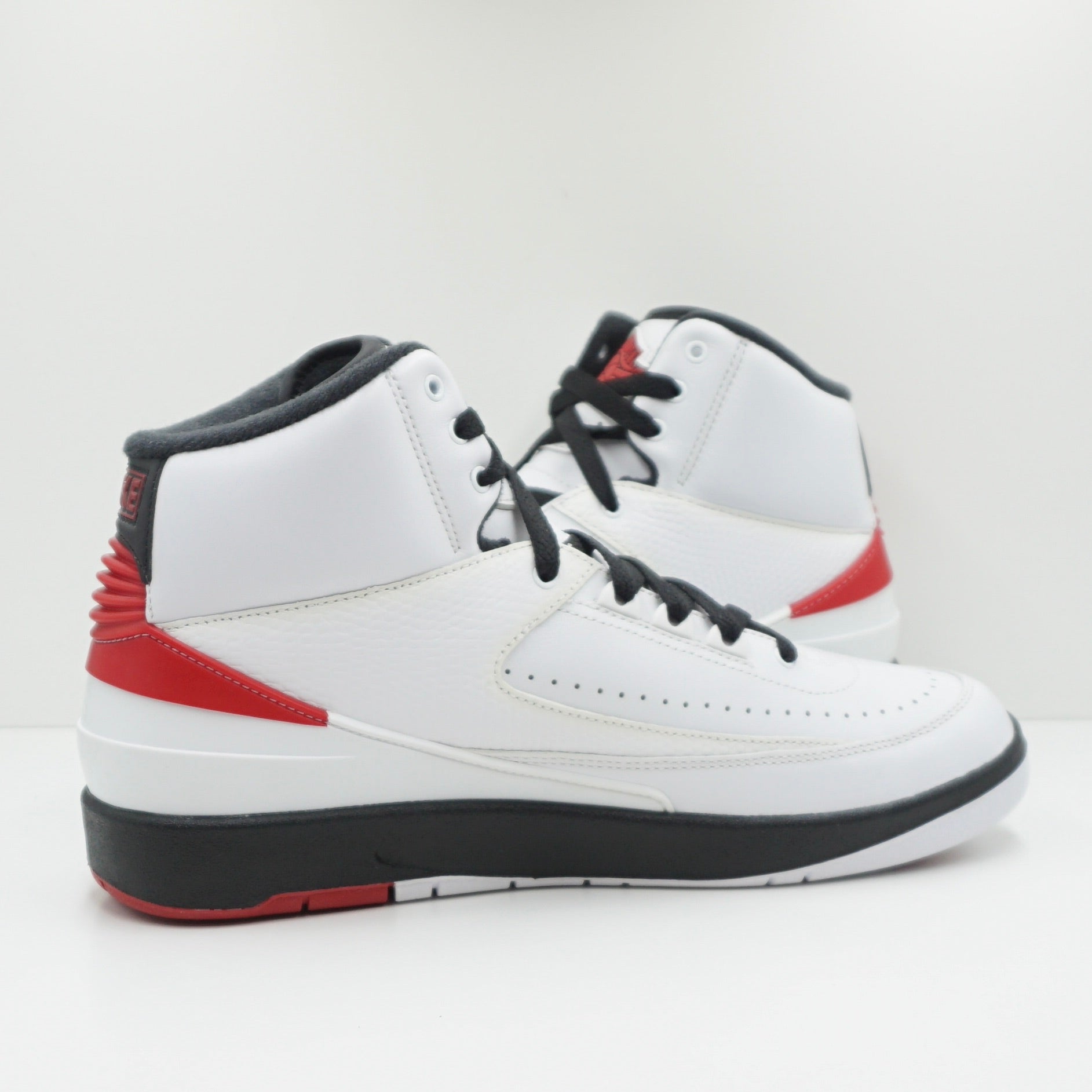 Jordan 2 Retro OG Chicago (2022)