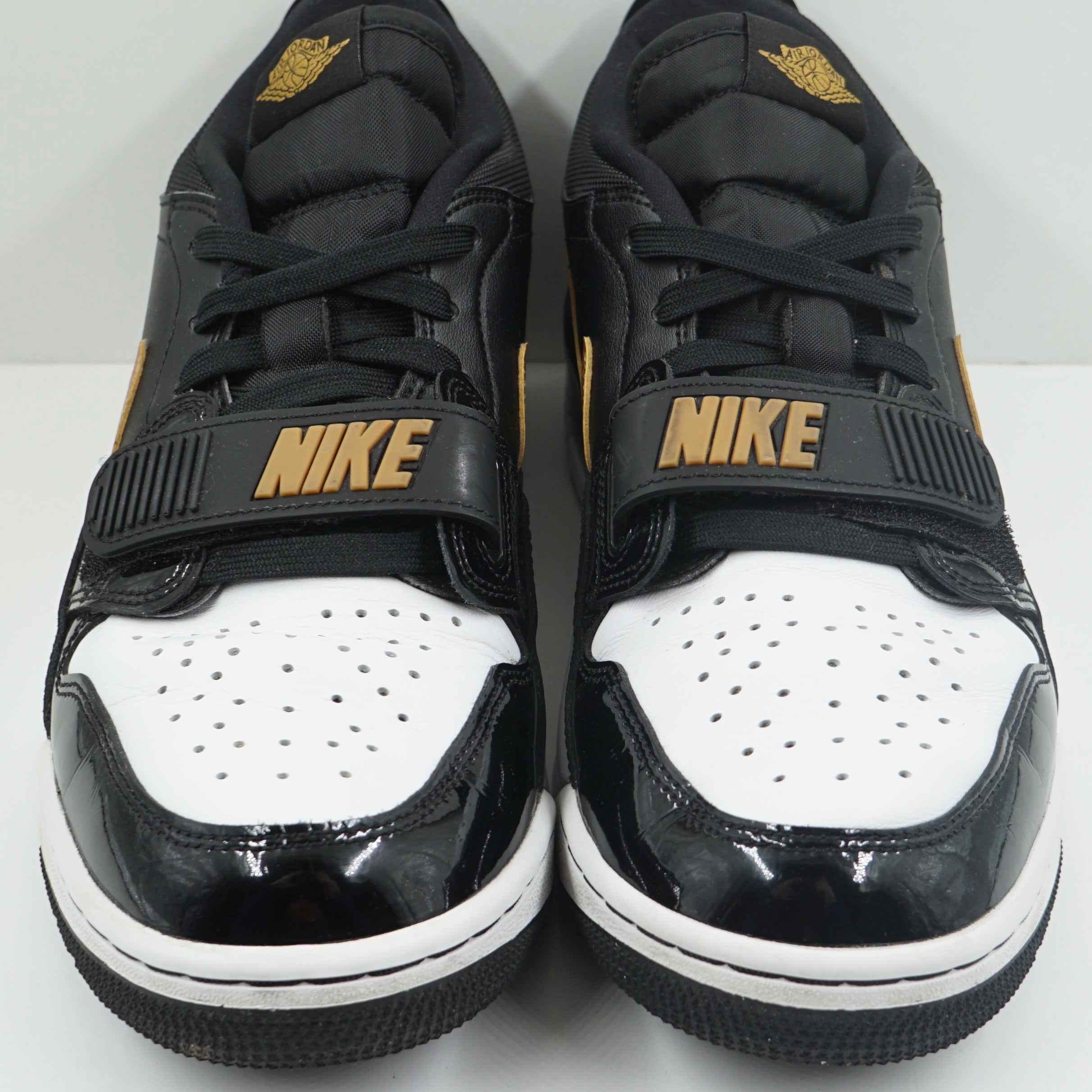 Jordan Legacy 312 Low Black Metallic Gold
