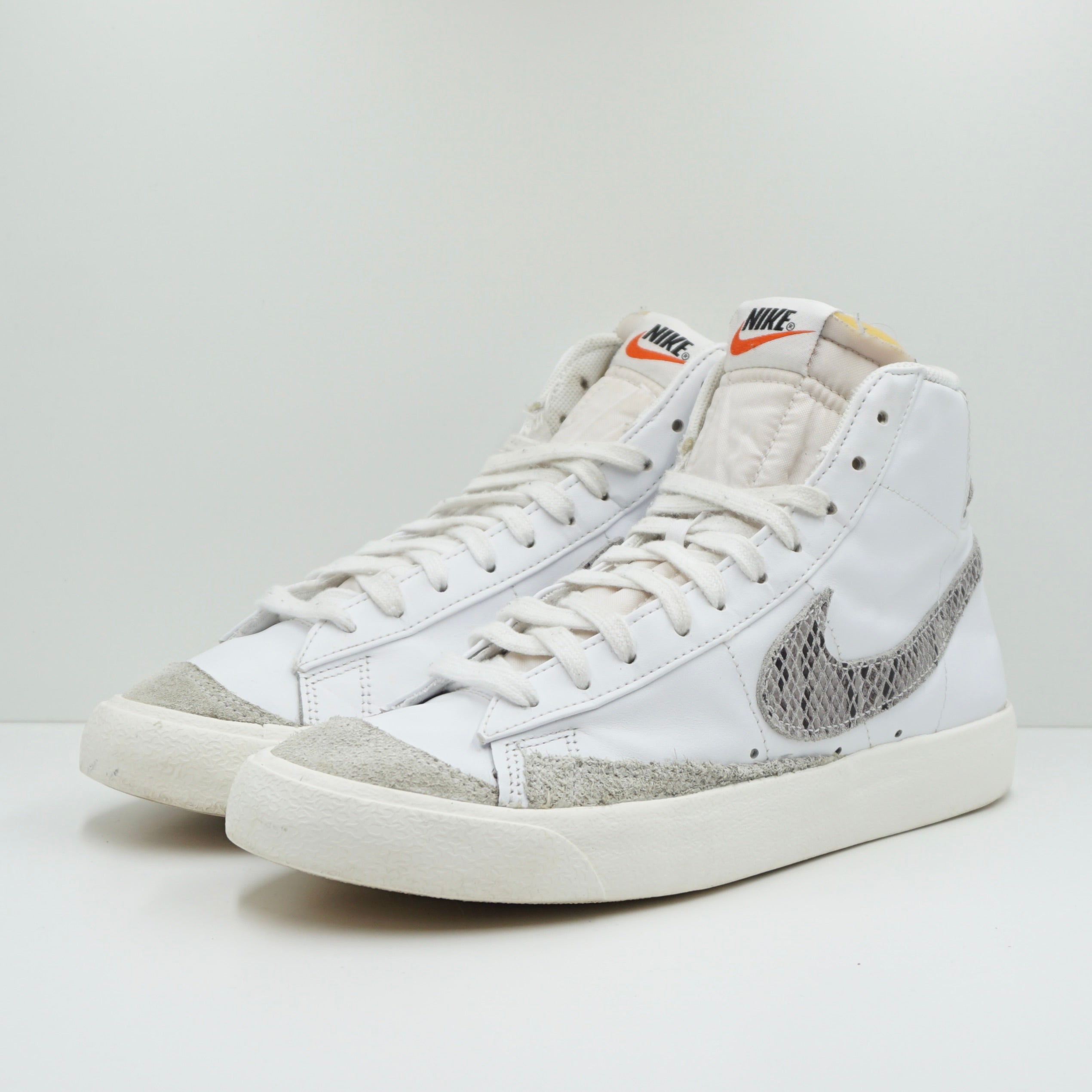 Nike Blazer Mid 77 Vintage Snakeskin Swoosh