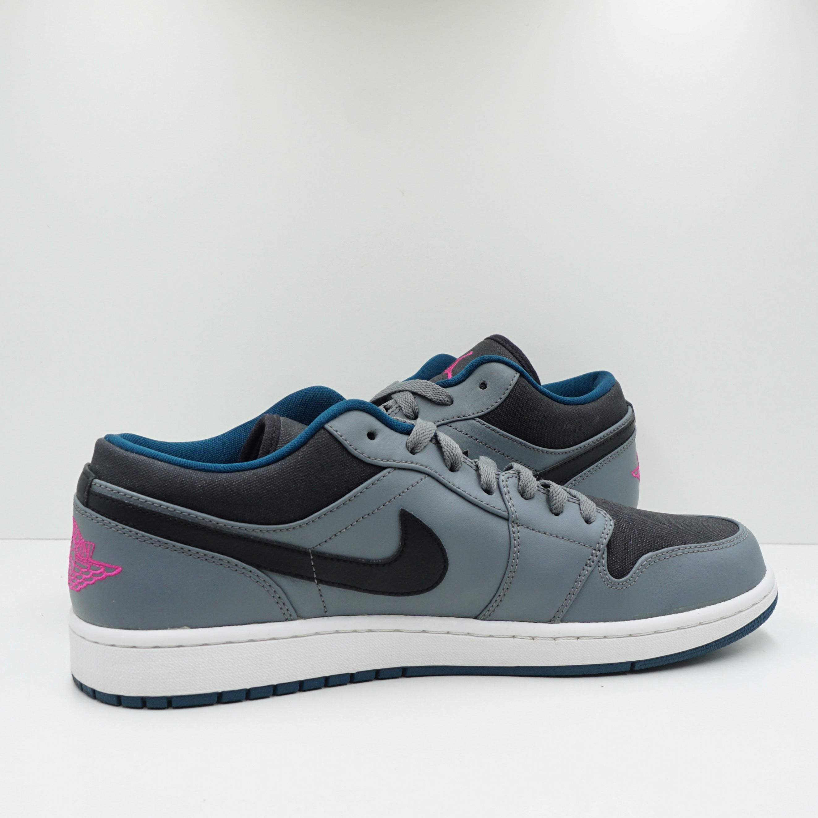 Jordan 1 Low Cool Grey Fusion Pink Space Blue