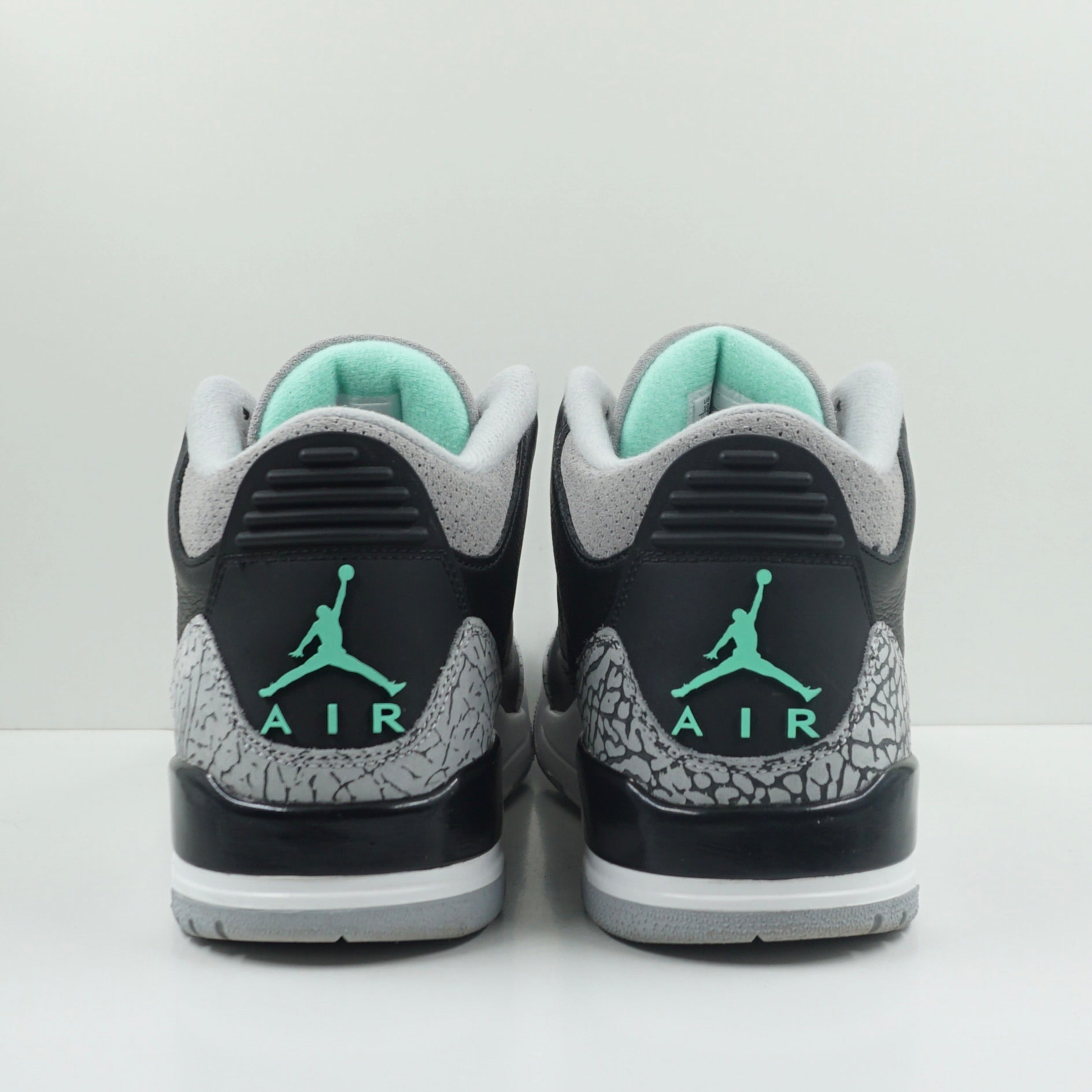 Jordan 3 Retro Green Glow