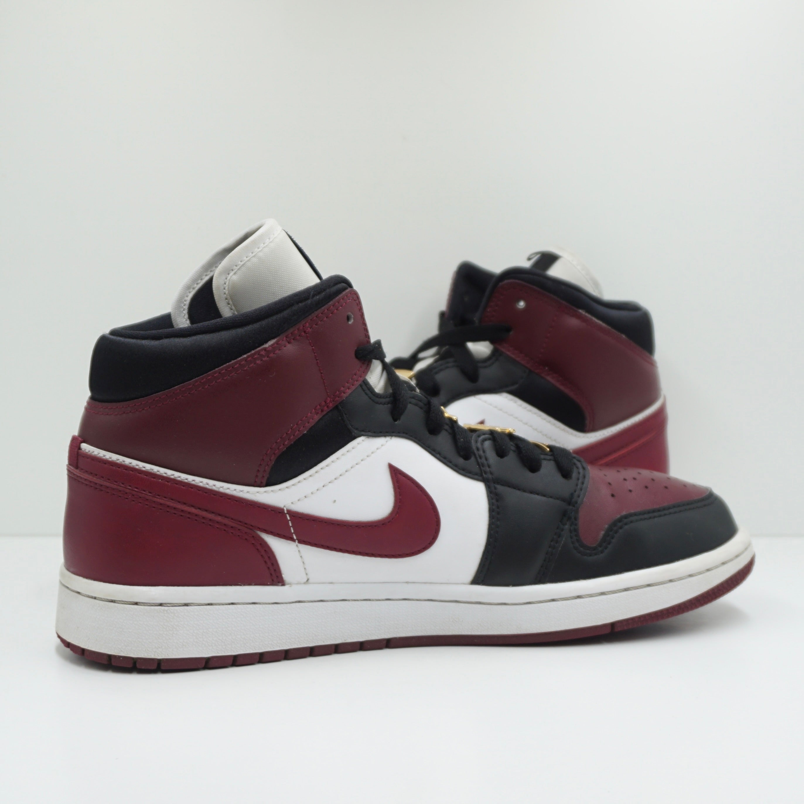 Jordan 1 Mid SE Black Dark Beetroot (W)
