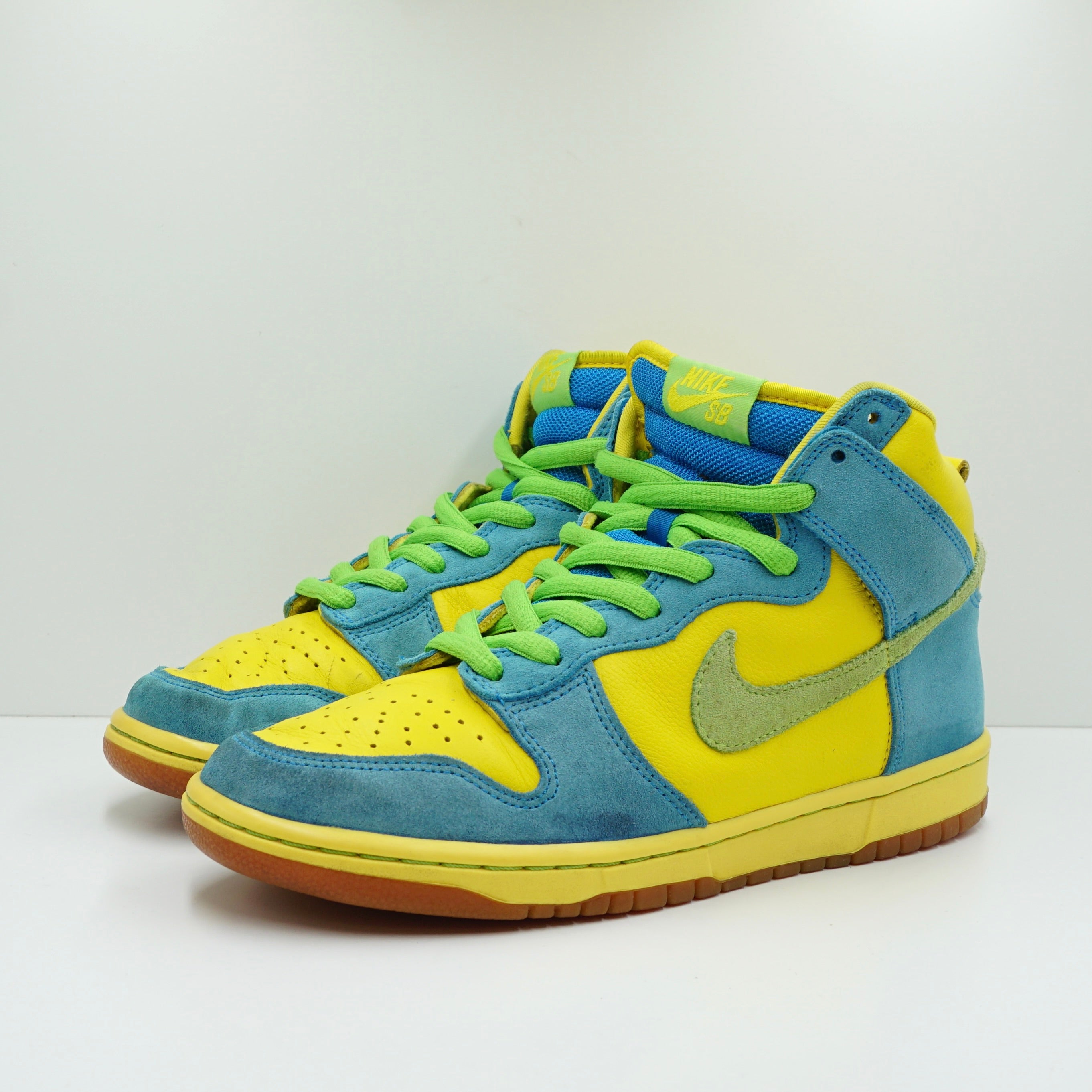Nike Dunk High Pro SB Marge Simpson