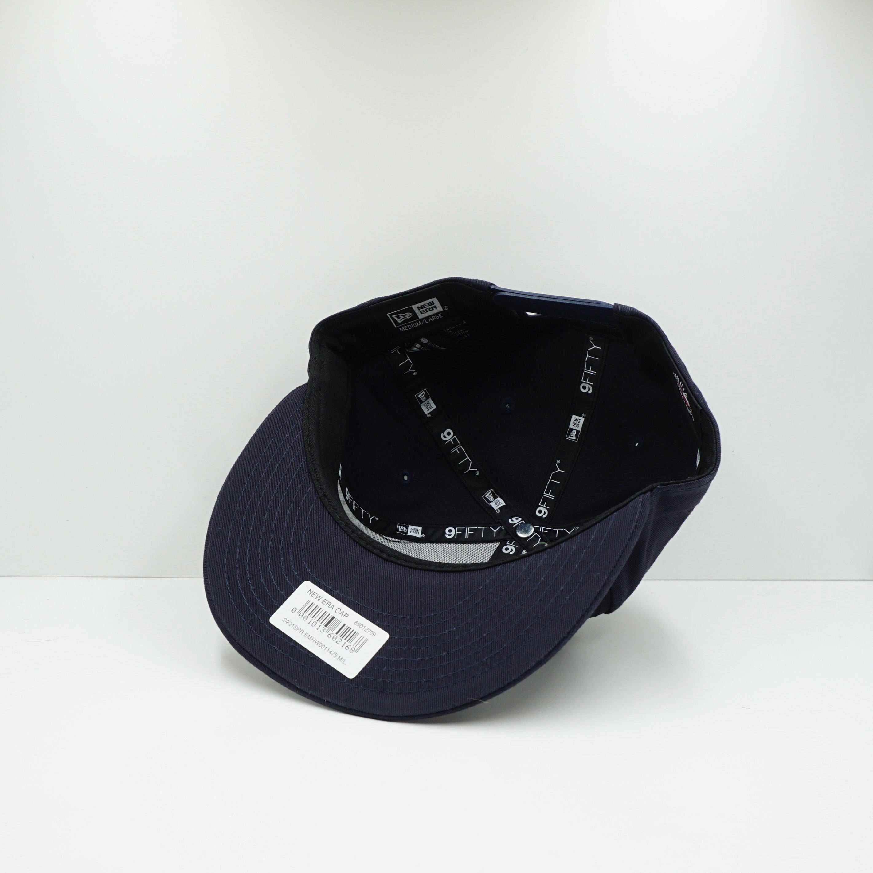 New Era New York Yankees Navy/Pink Snapback Cap