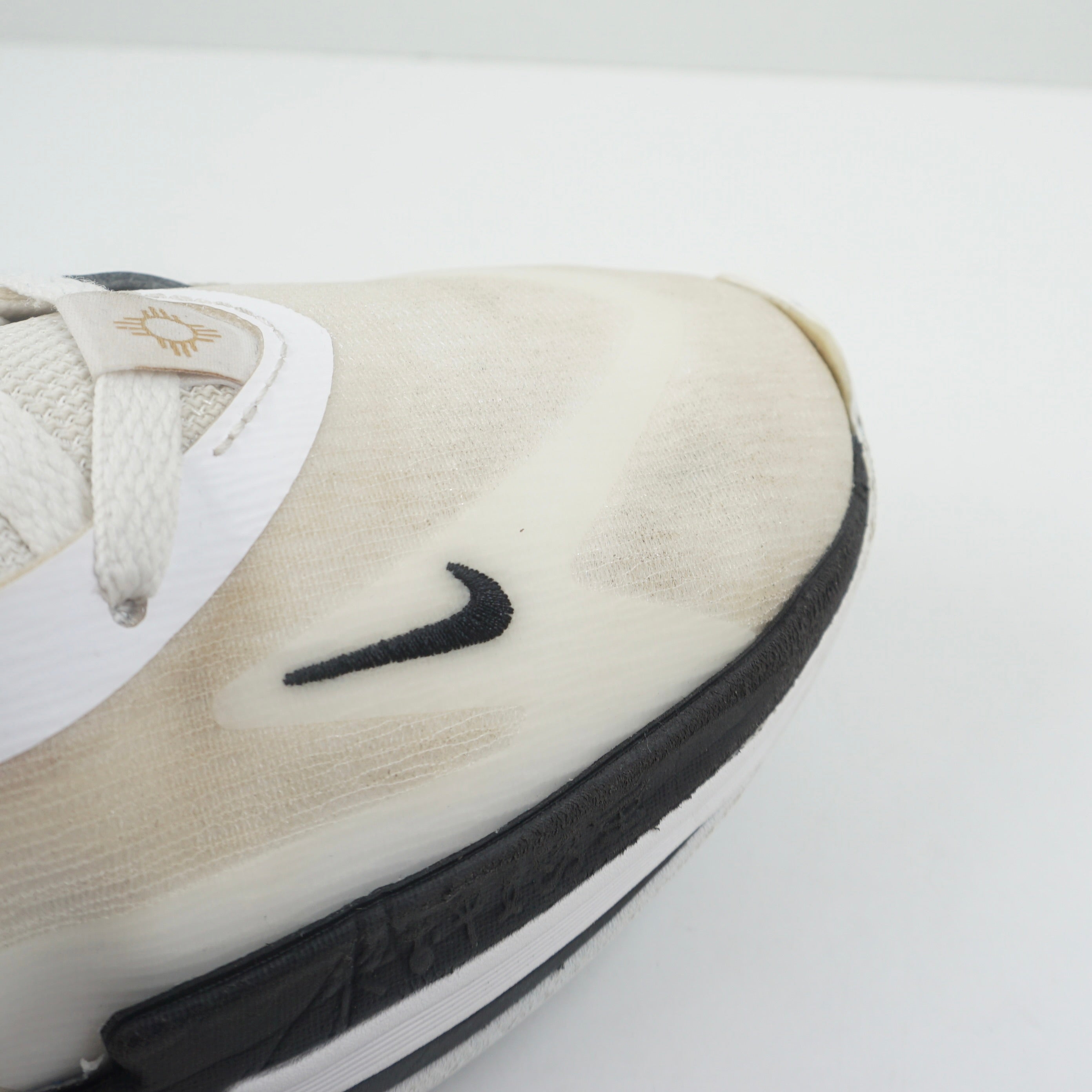 Nike Kyrie Low 5 White Gold