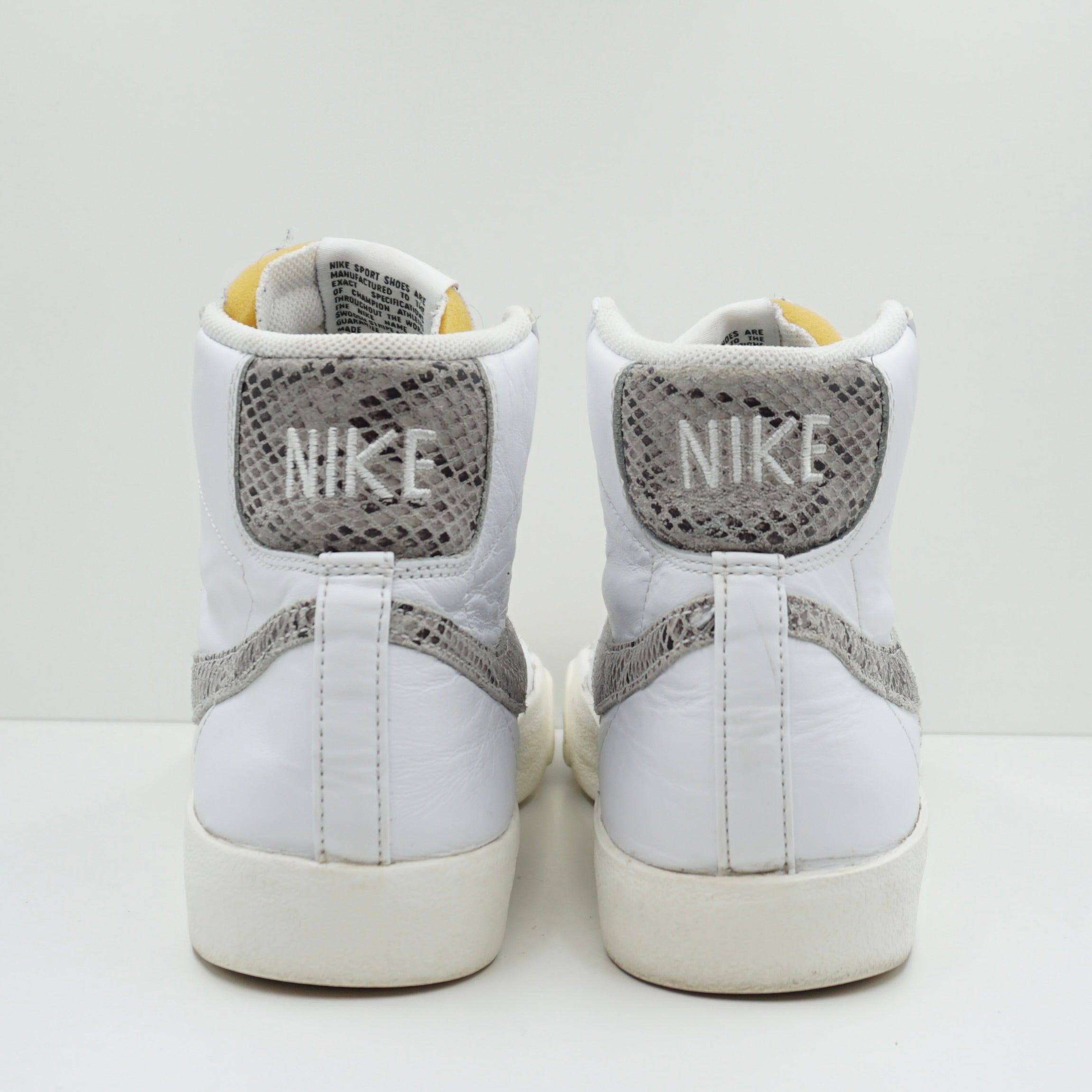 Nike Blazer Mid 77 Vintage Snakeskin Swoosh