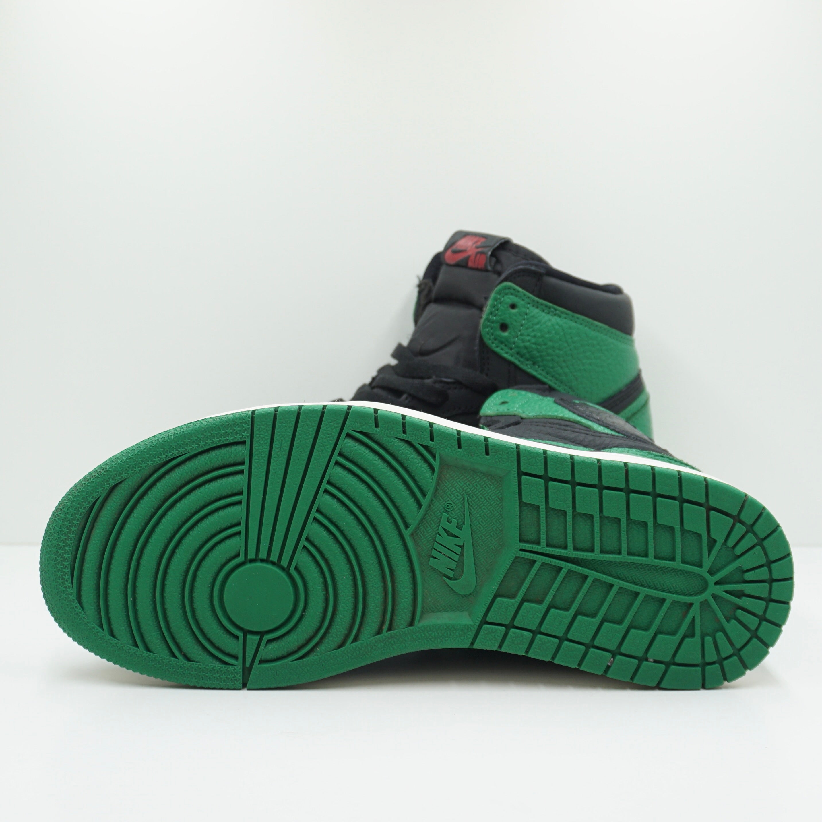 Jordan 1 Retro High Pine Green Black
