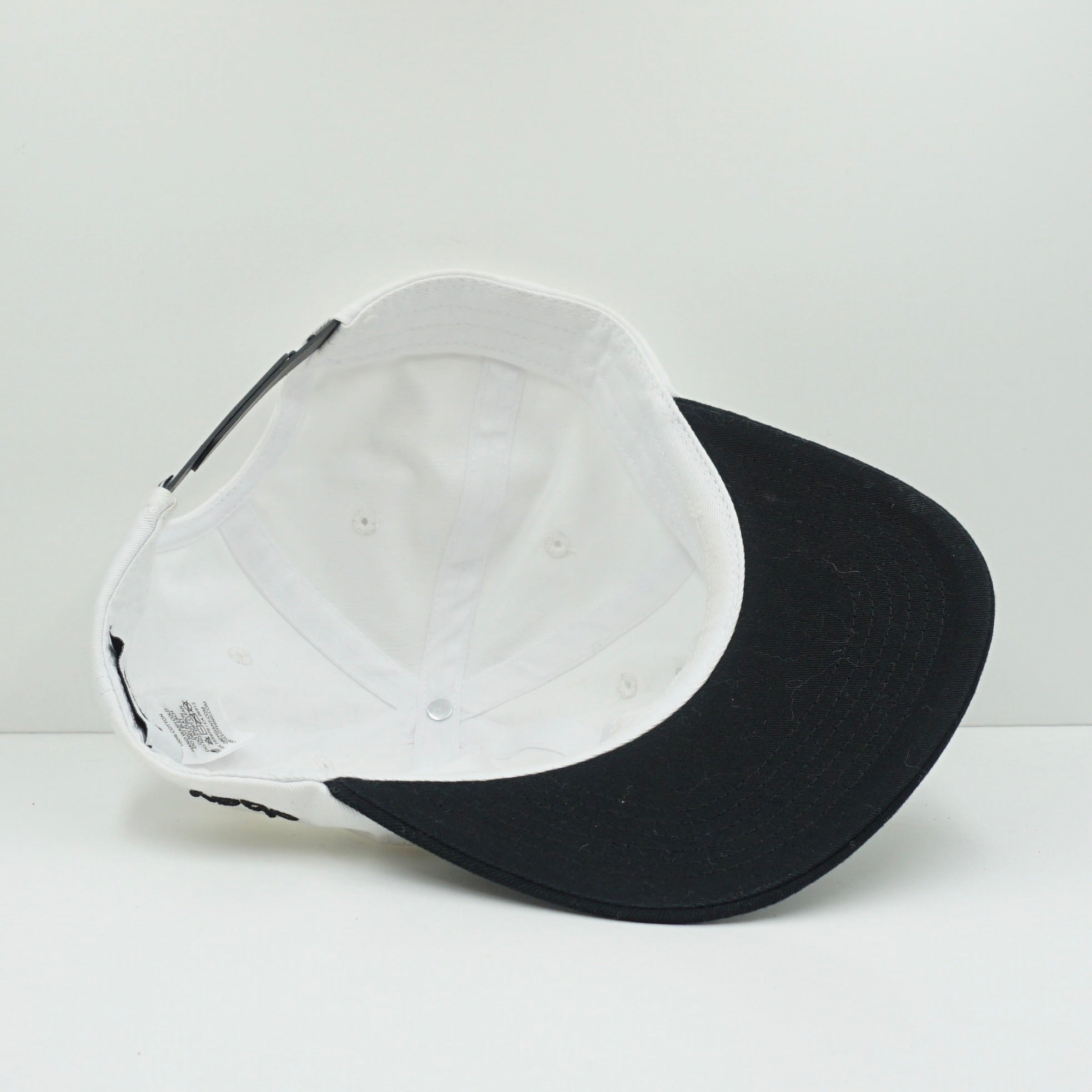 Obey Duck White Cap