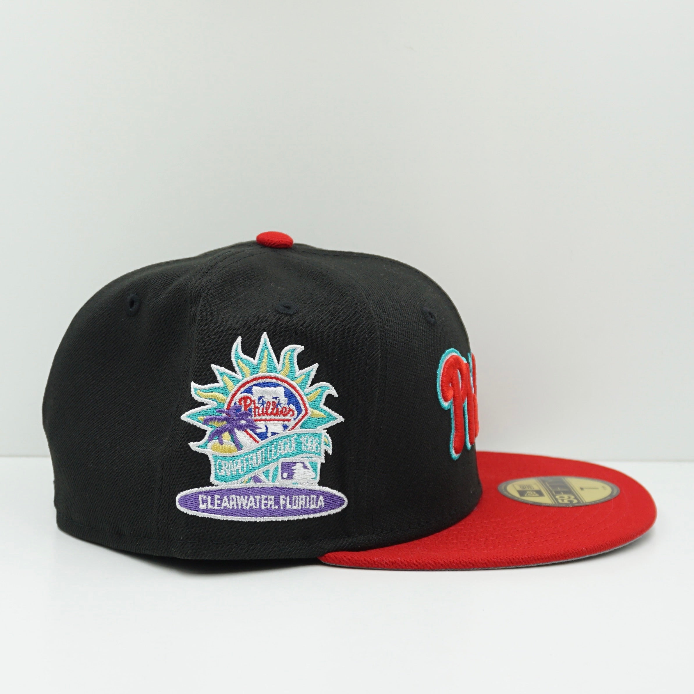 New Era Retro Spring Training Philadelphia Phillies Black Red Fitted Cap