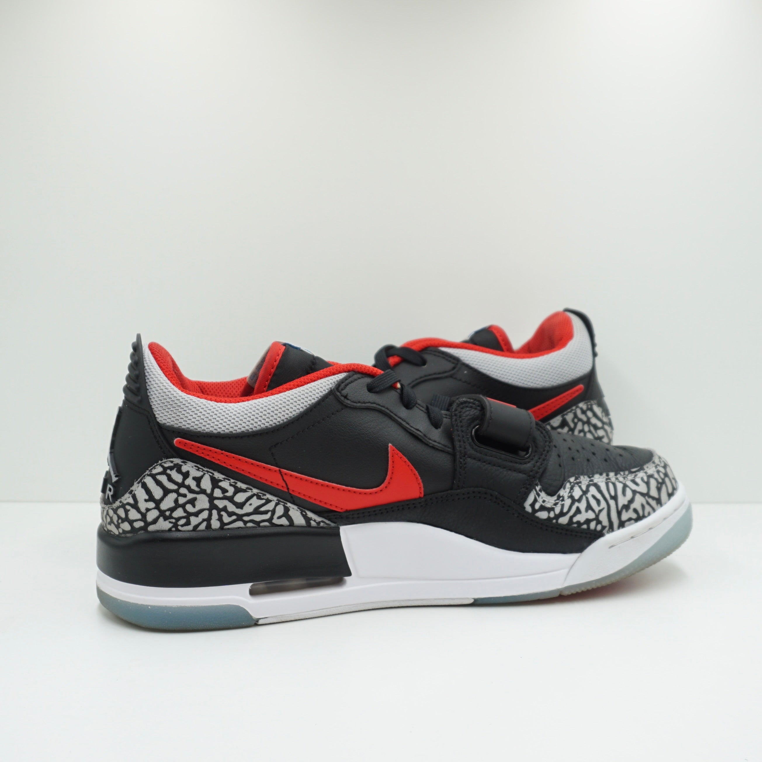Jordan Legacy 312 Low Black Valor Blue
