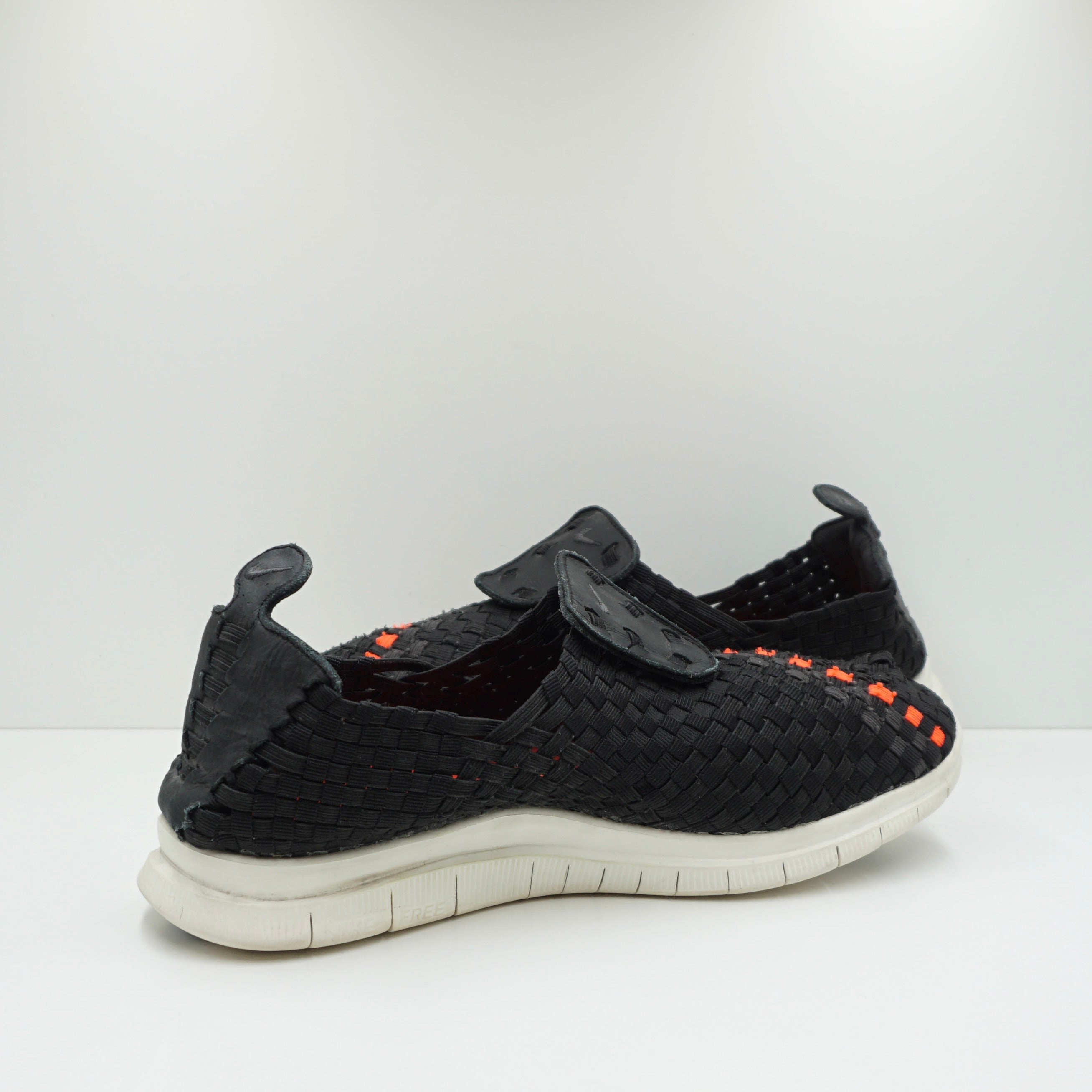 Nike Free Woven Black Solar Red