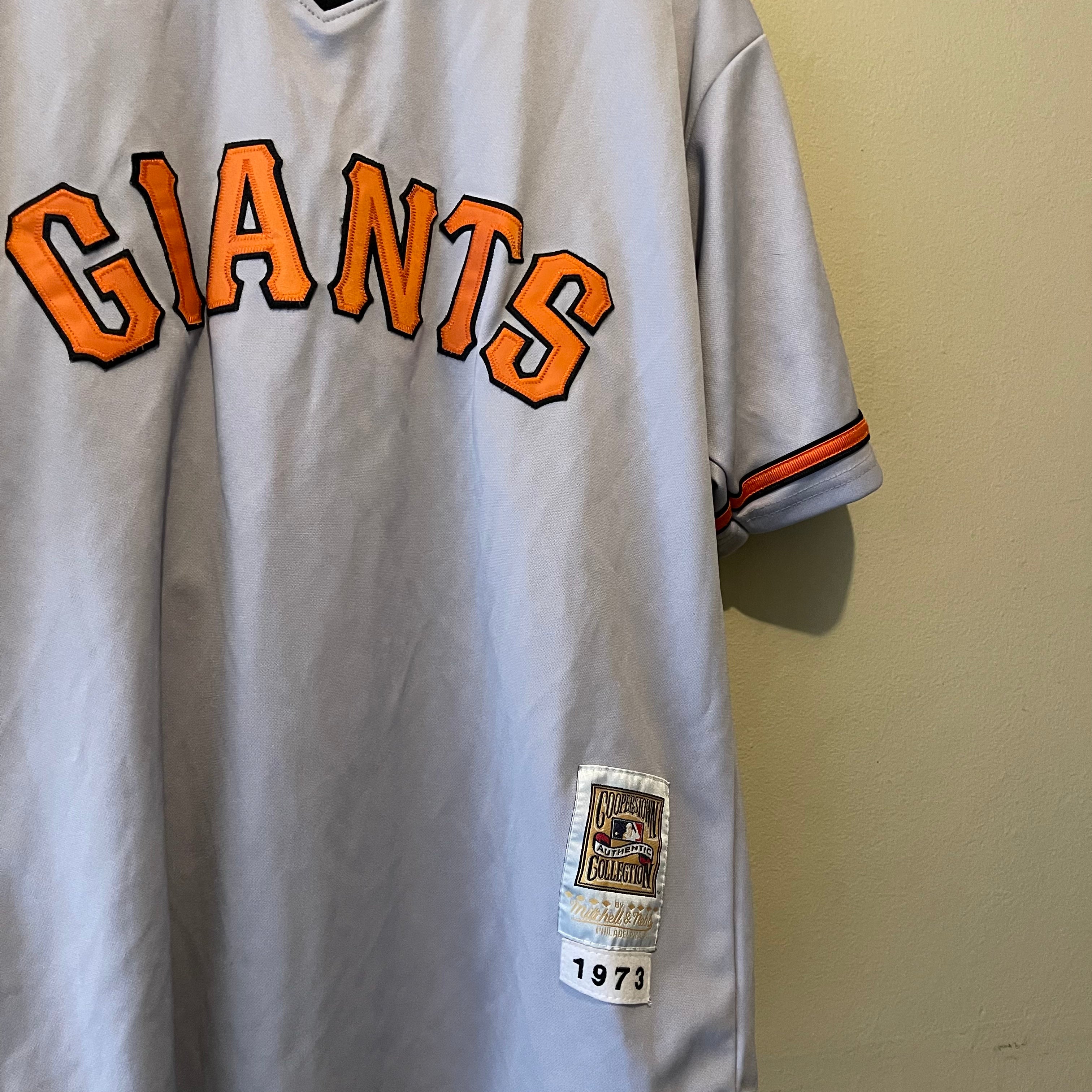 Mitchell & Ness Cooperstown Collection San Francisco Giants McCovey #44 Shirt
