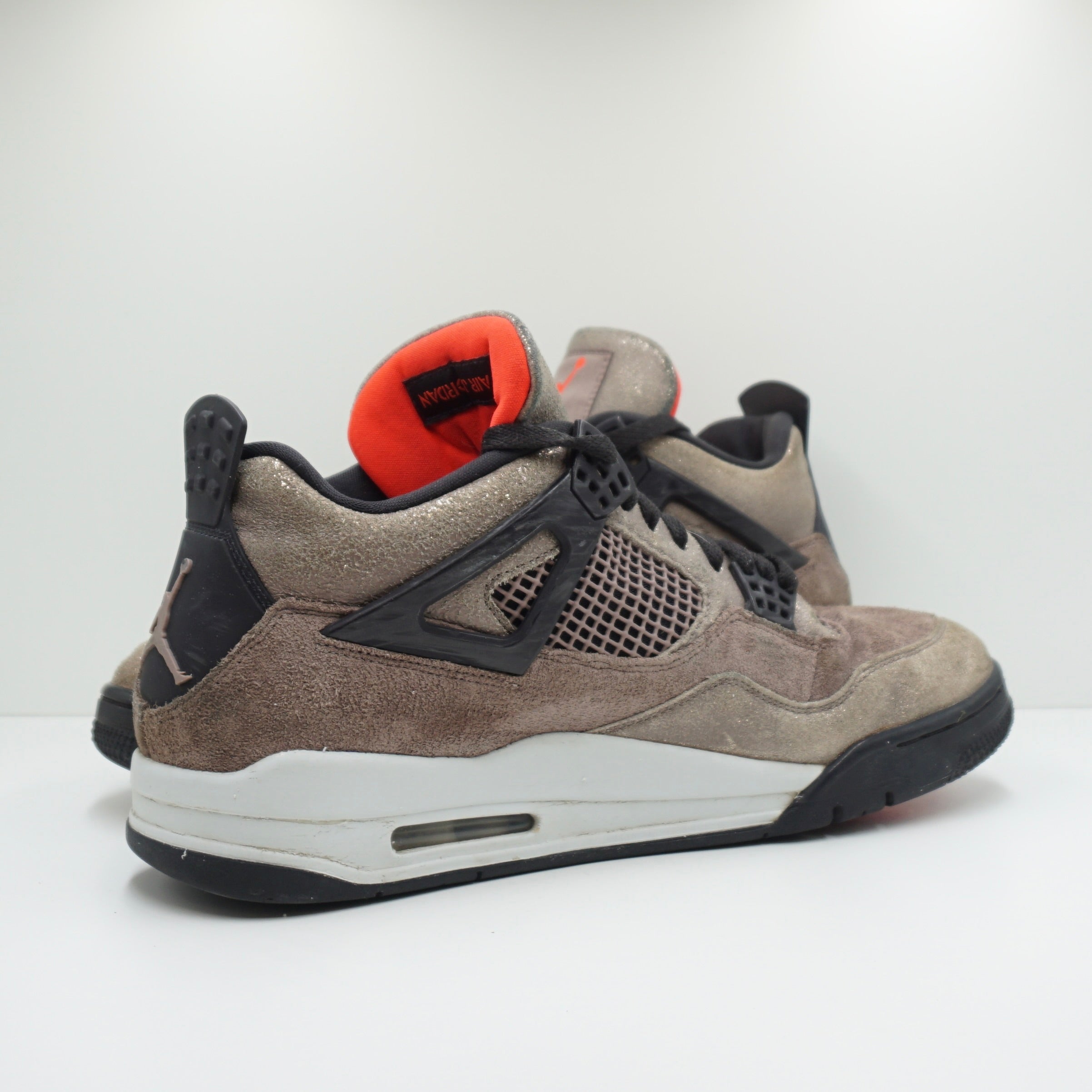 Jordan 4 Retro Taupe Haze