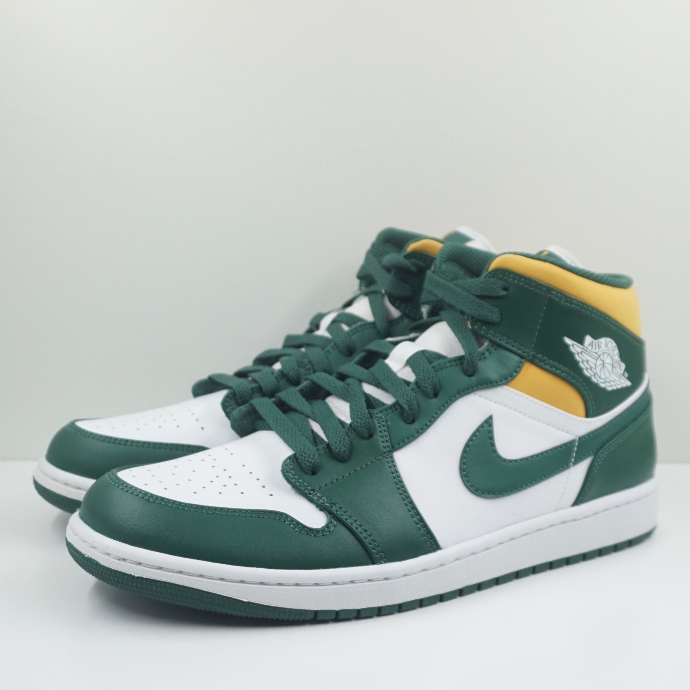 Jordan 1 Mid Sonics (2021)
