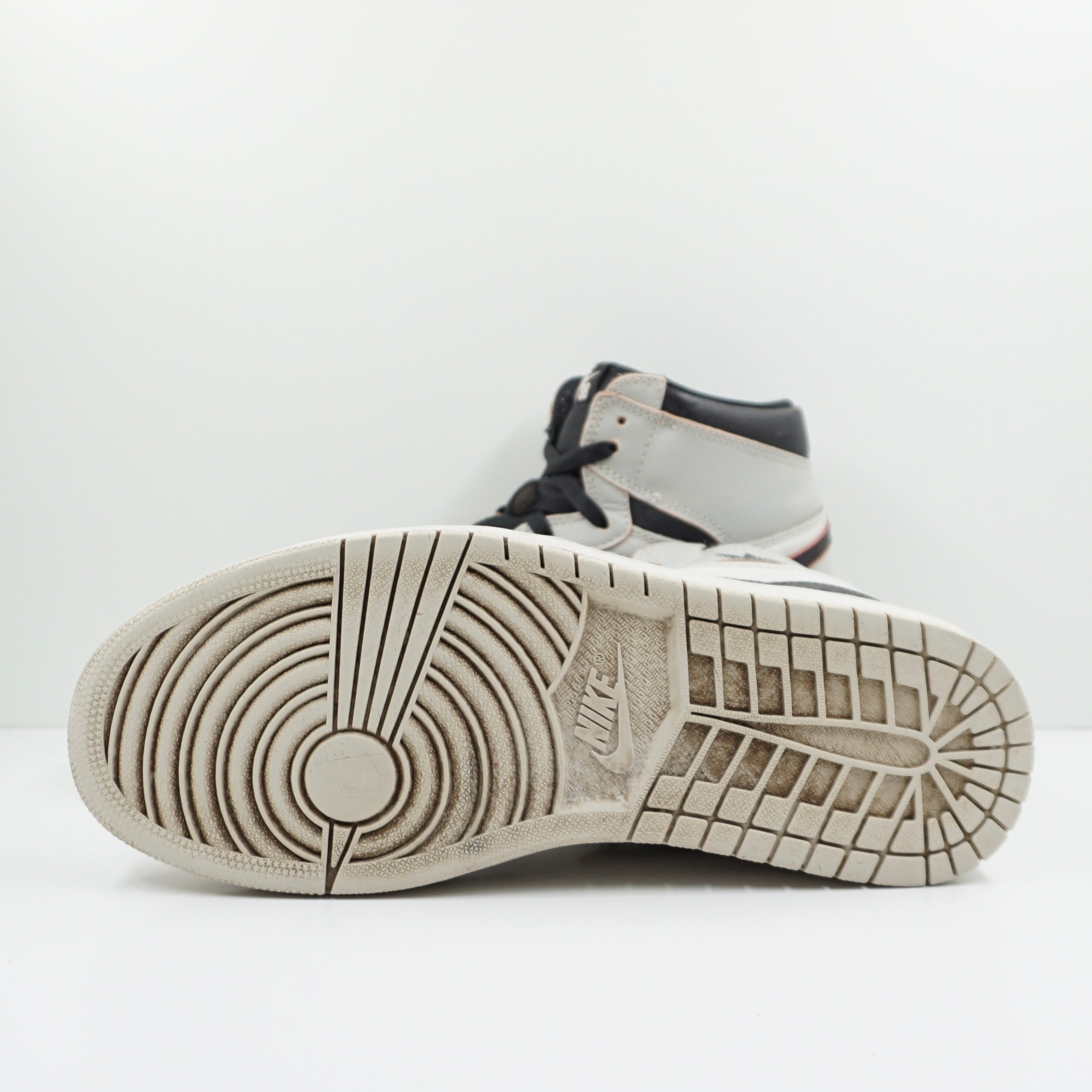 Jordan 1 Retro High OG Defiant SB NYC to Paris