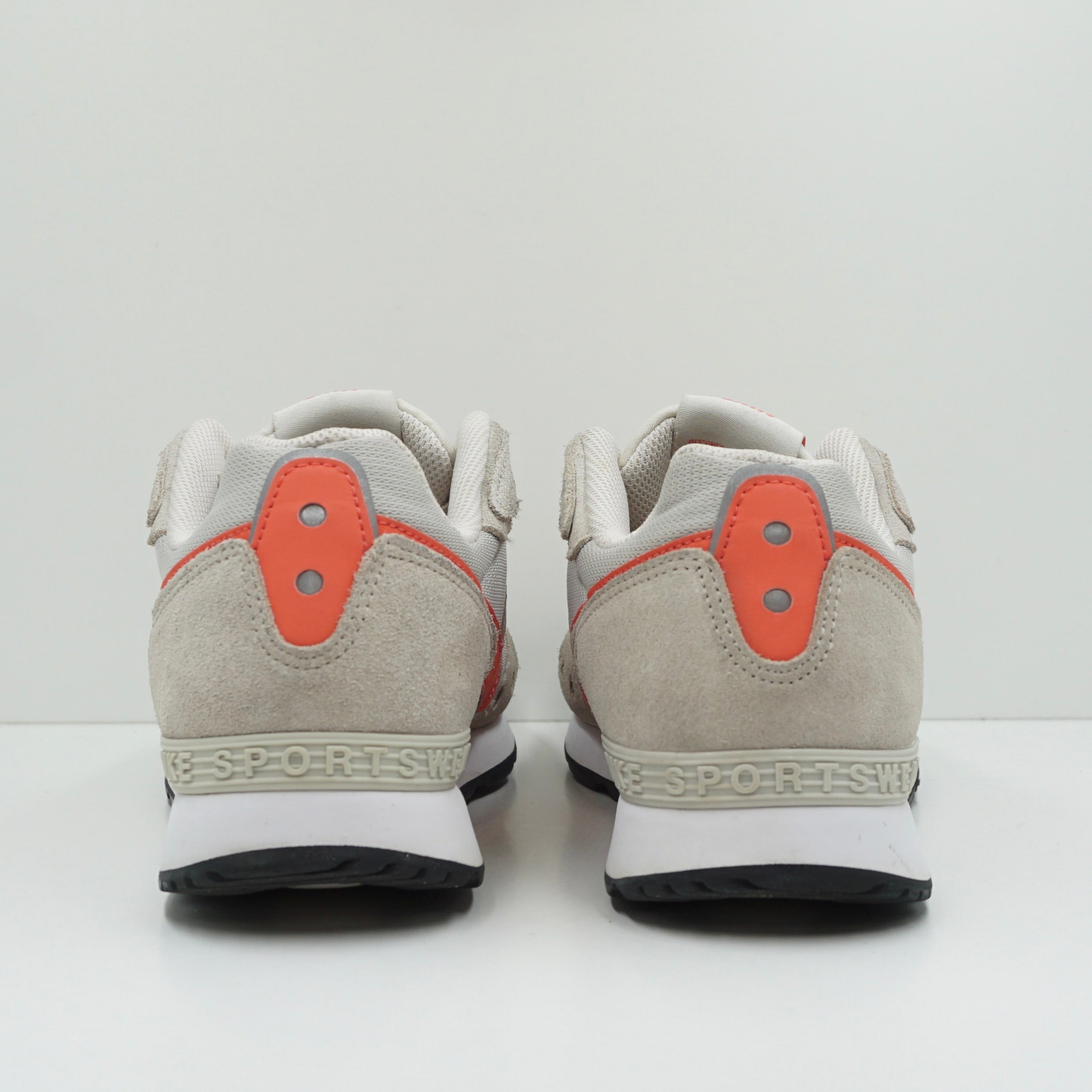 Nike Venture Runner Beige Orange (W)