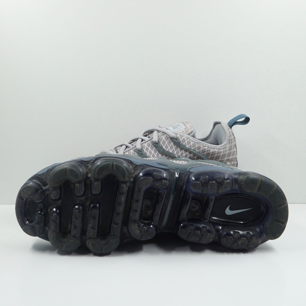 Nike Air VaporMax Plus Wolf Grey Dark Grey White