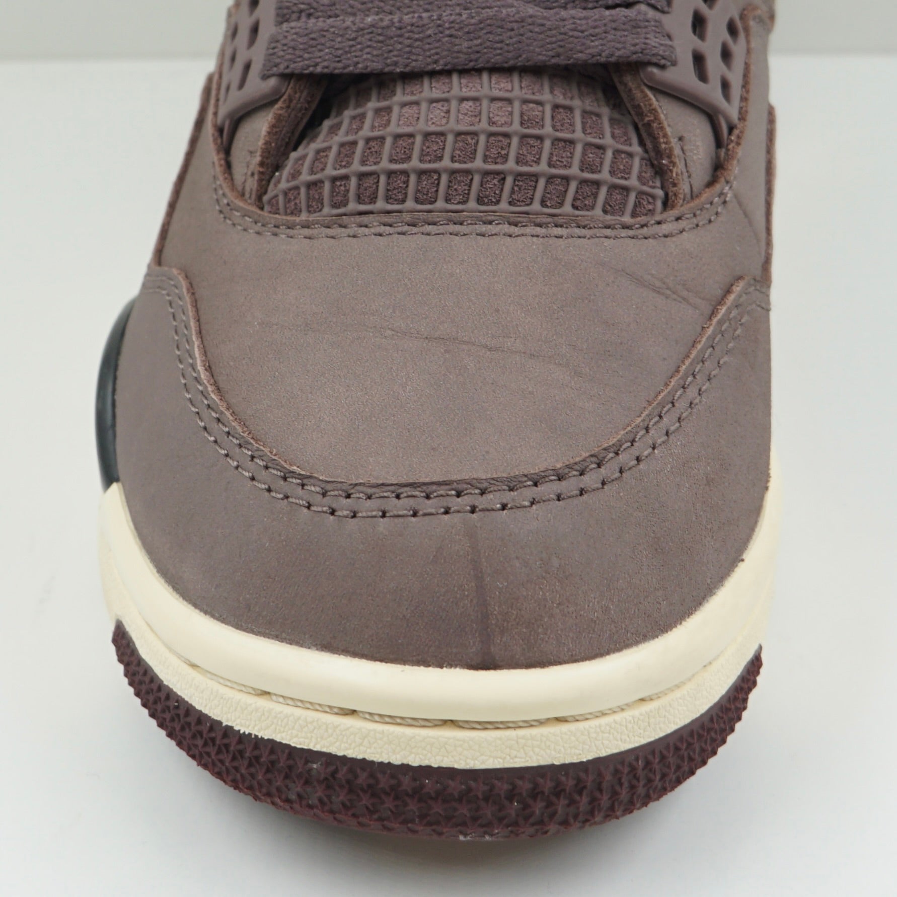 Jordan 4 Retro SP A Ma Maniére Violet Ore