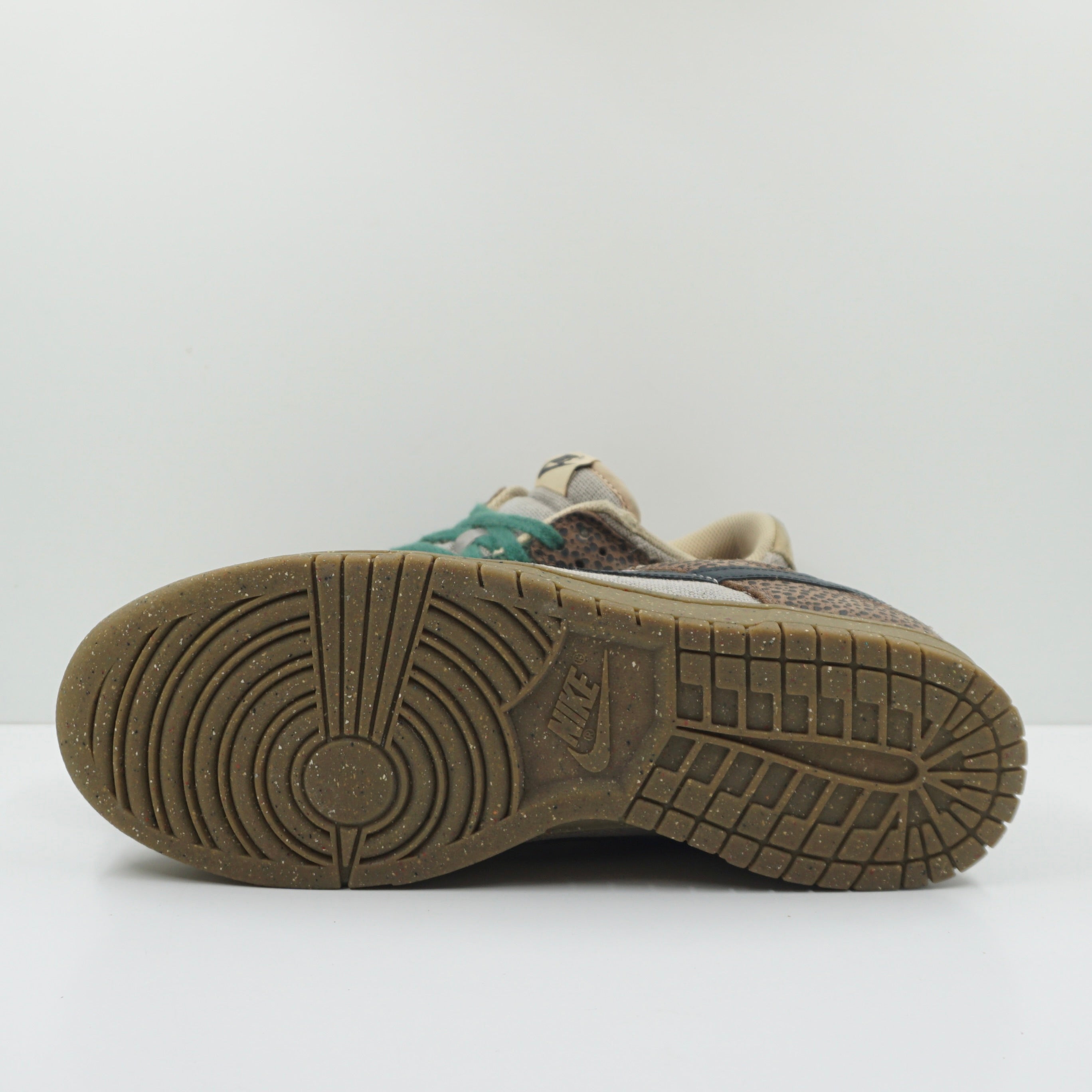 Nike Dunk Low Safari Golden Moss