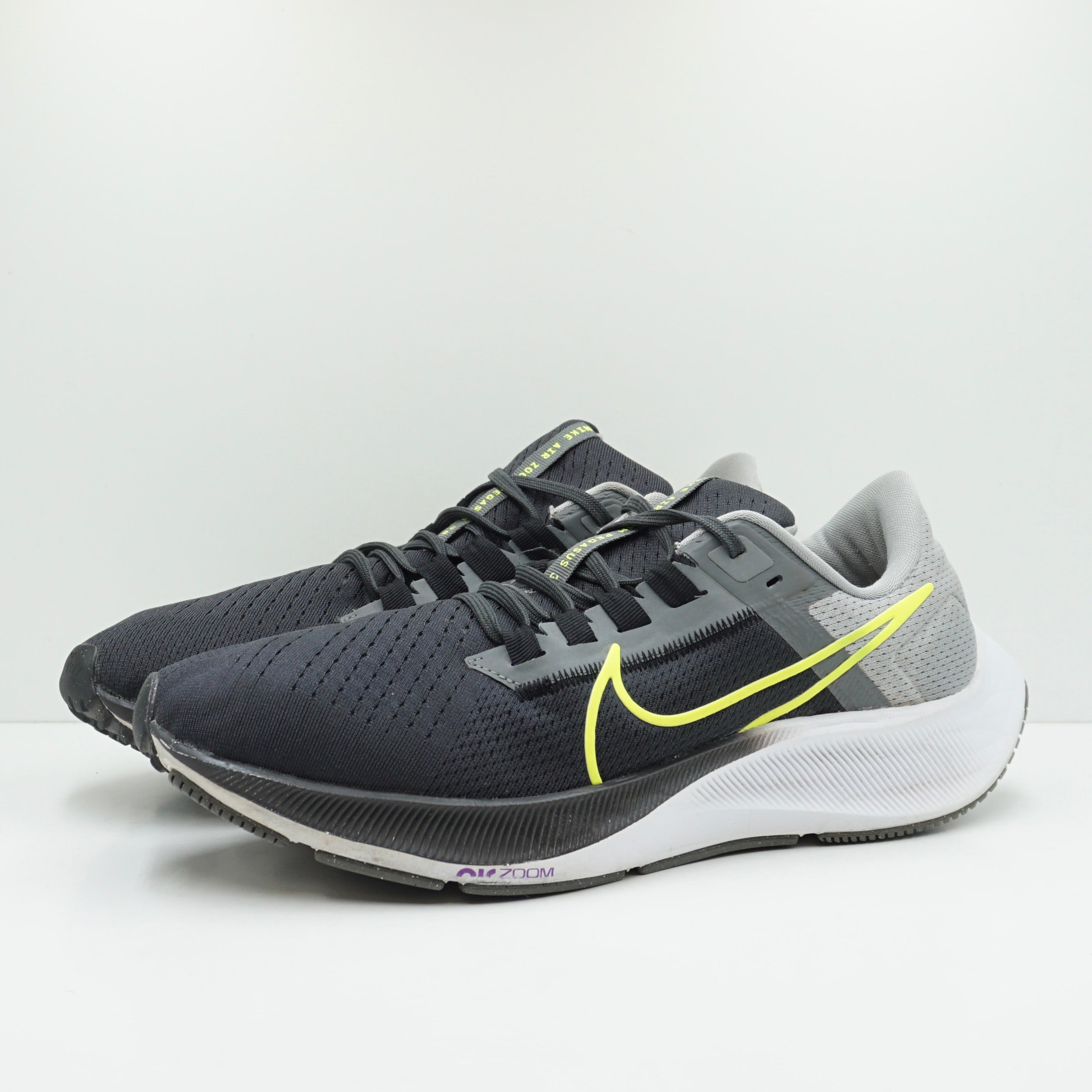 Nike Air Zoom Pegasus 38 'Dark Smoke Grey Volt
