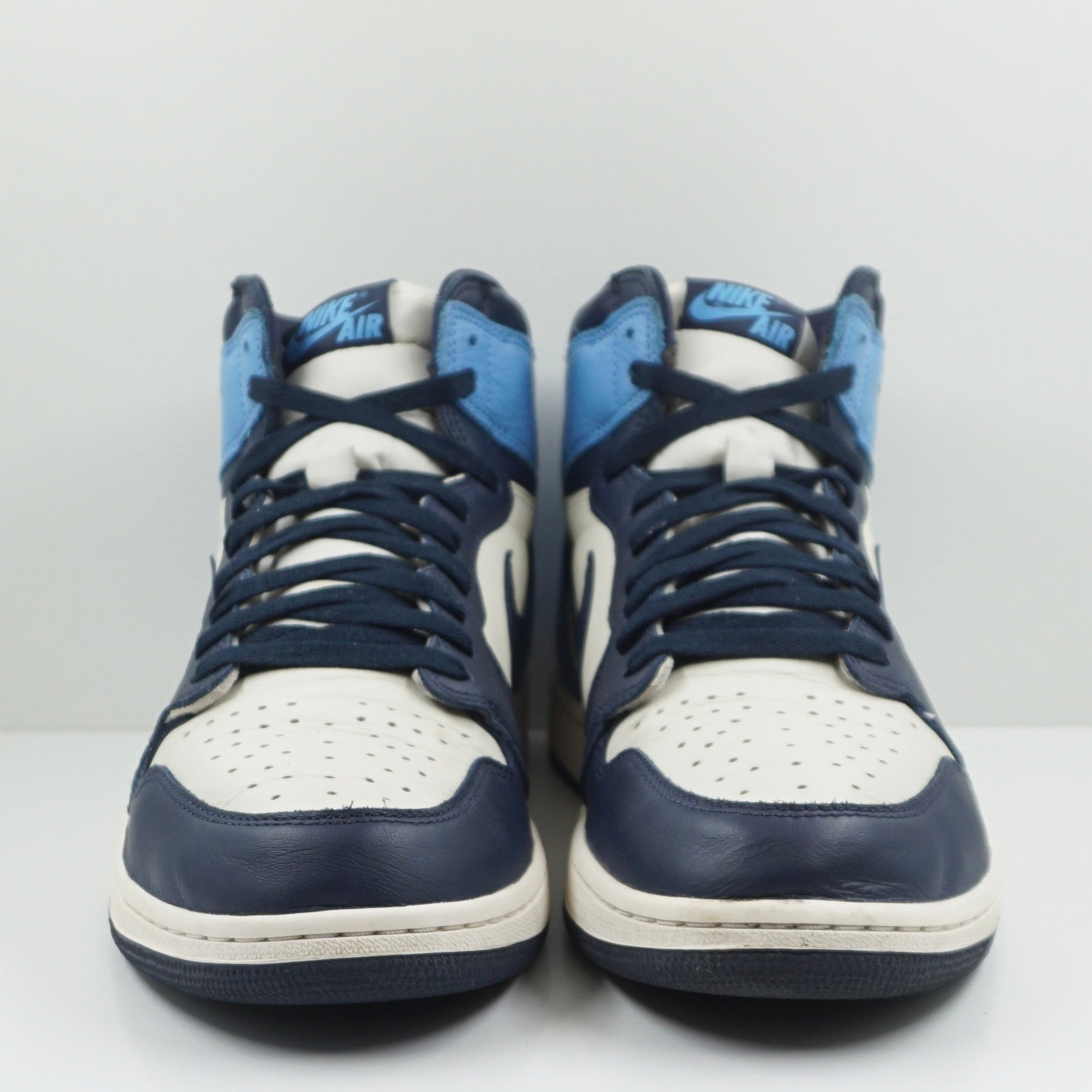 Jordan 1 Retro High Obsidian UNC