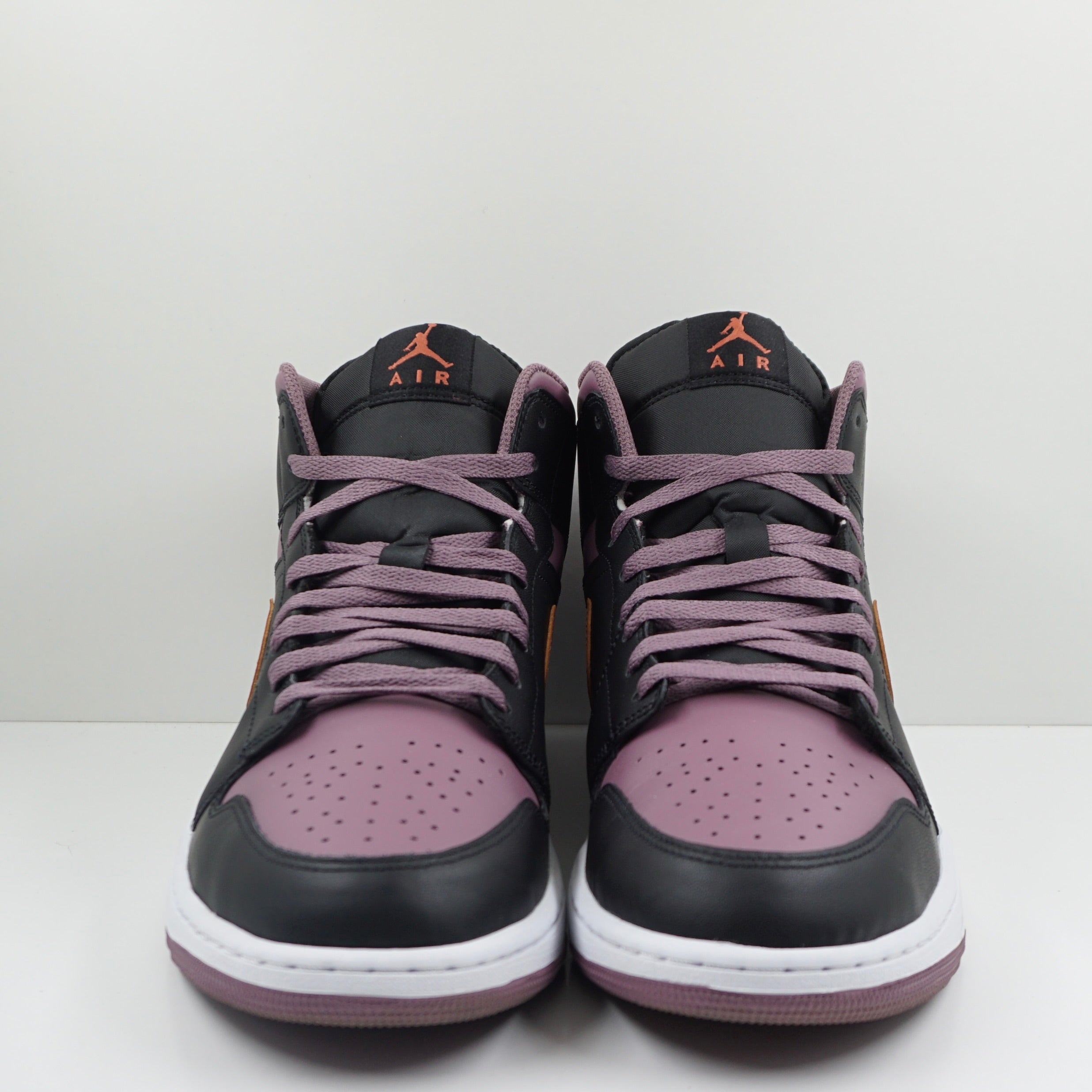 Jordan 1 Mid SE Black Sky J Mauve