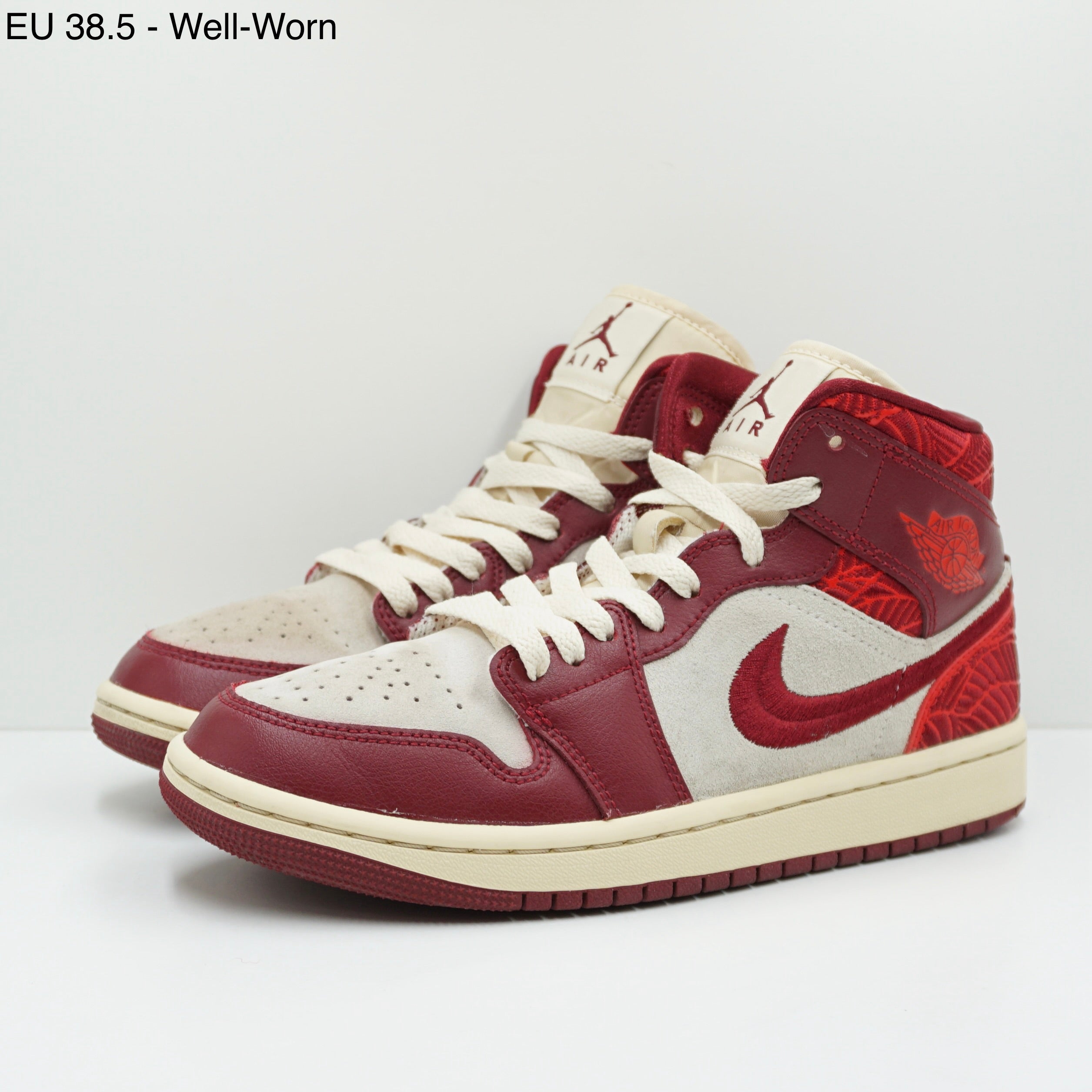 Jordan 1 Mid SE Tiki Leaf Team Red (W)