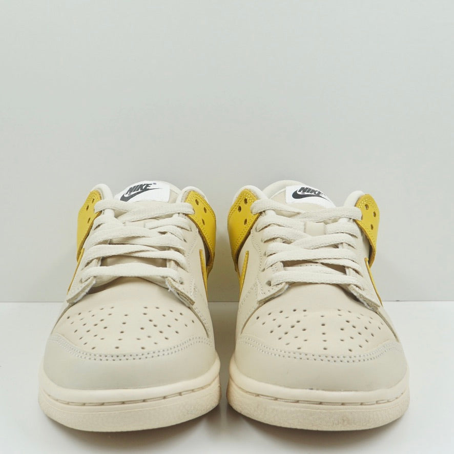 Nike Dunk Low LX Banana (W)