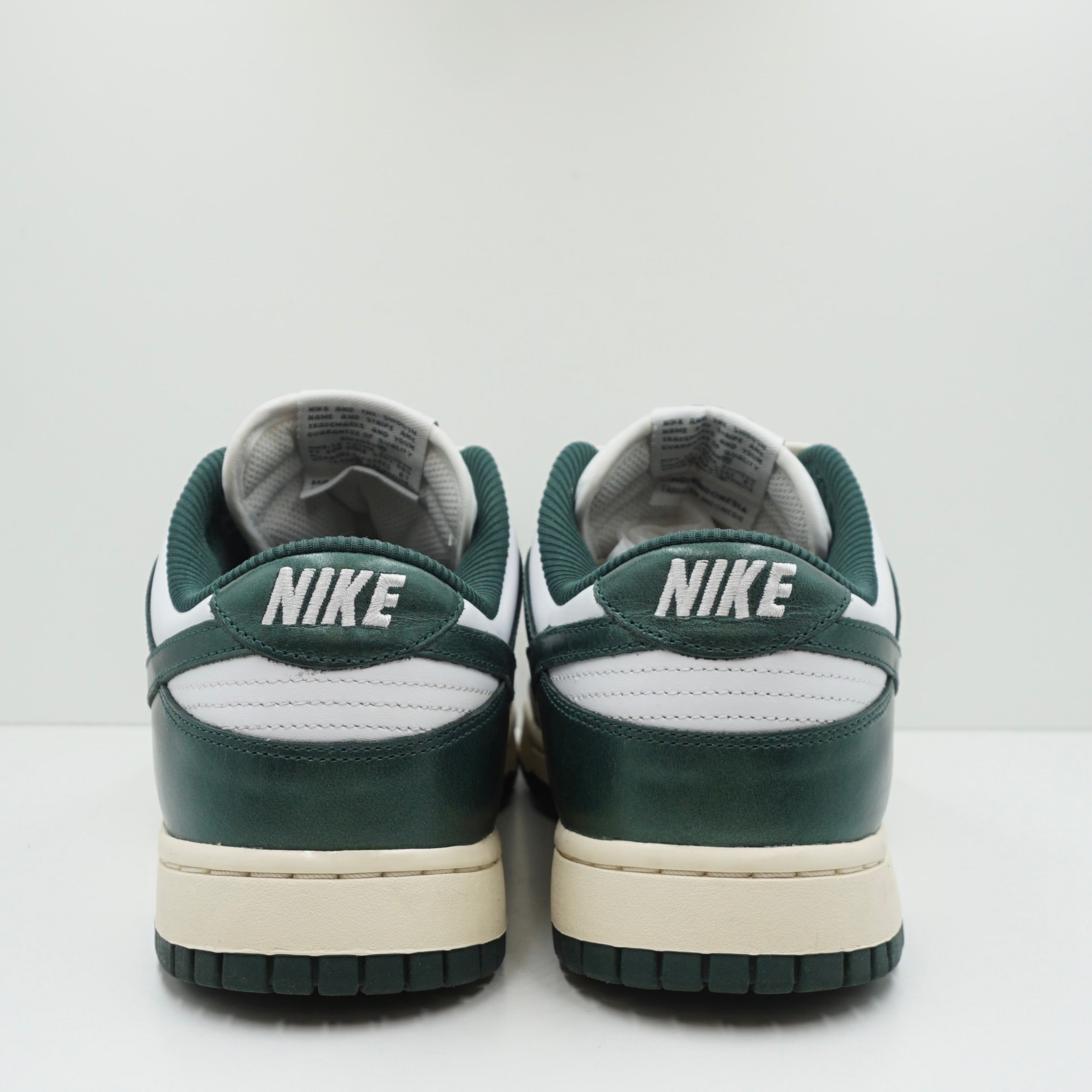 Nike Dunk Low Vintage Green (W)